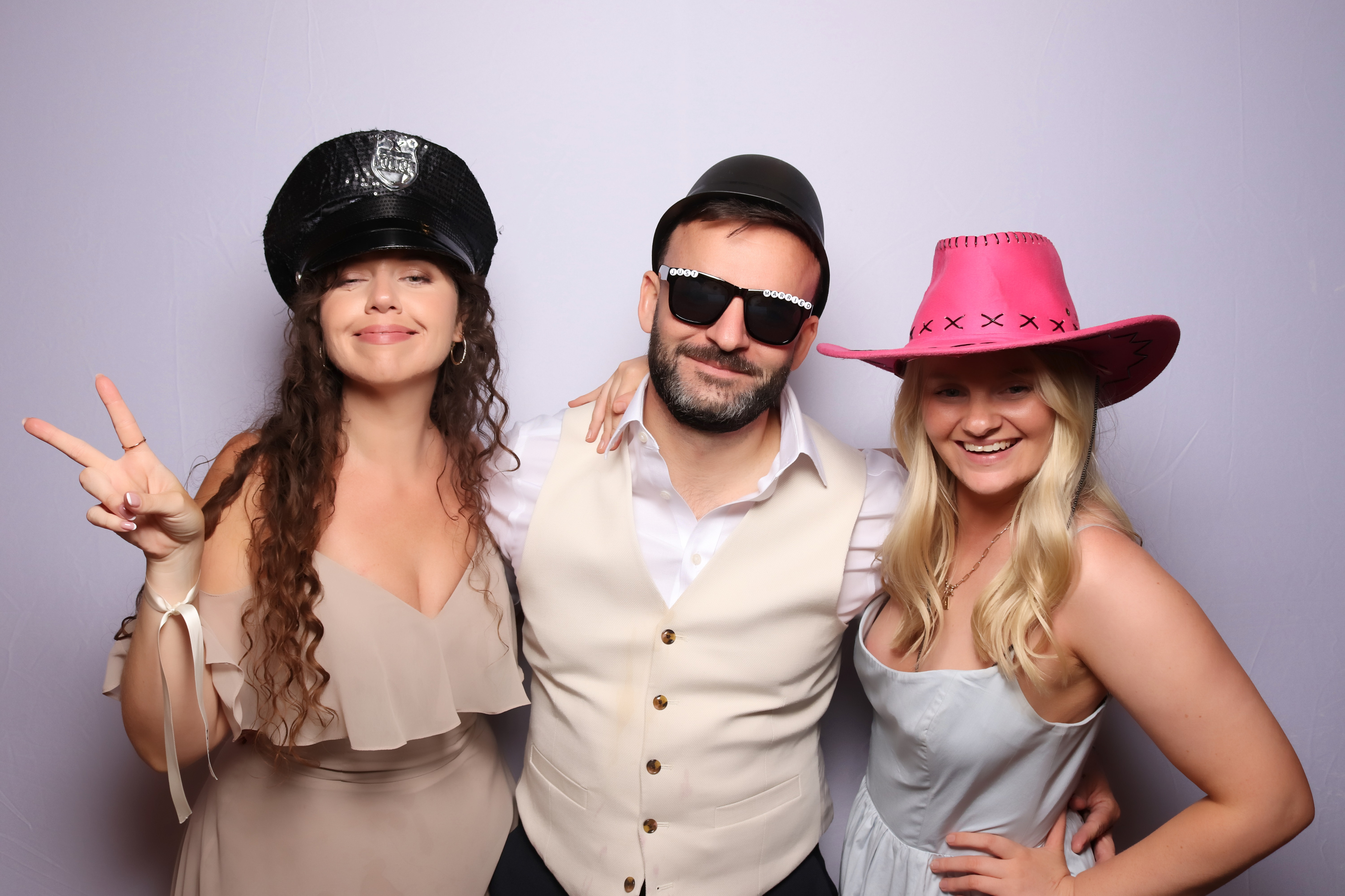 Mr & Mrs Kerr | View more photos from the event at gallery.pbooth.co.uk/u/ThePboothCompany/Mr-Mrs-Kerr