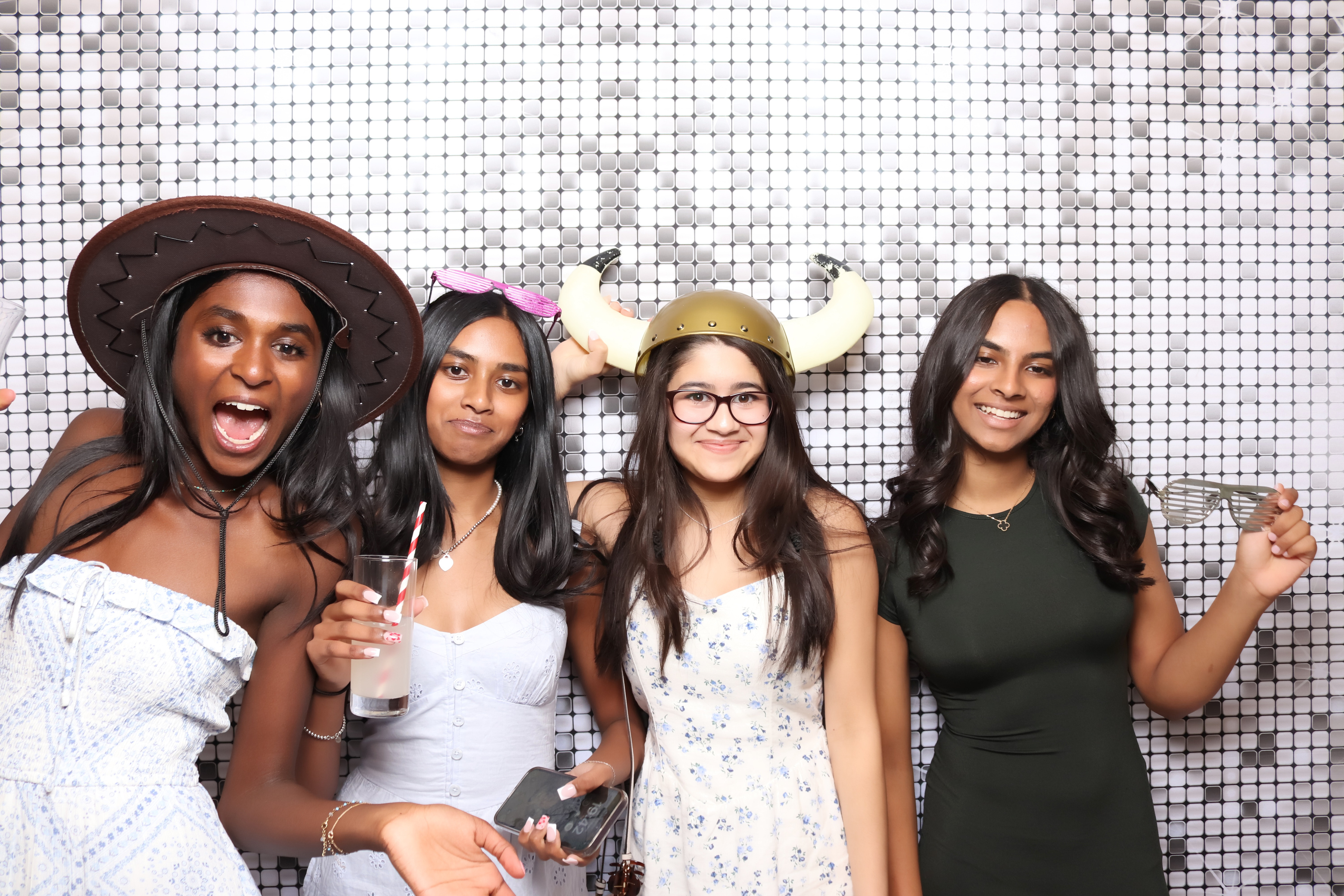 Niv's 50th Birthday | View more photos from the event at gallery.pbooth.co.uk/u/ThePboothCompany/Nivs-50th-Birthday