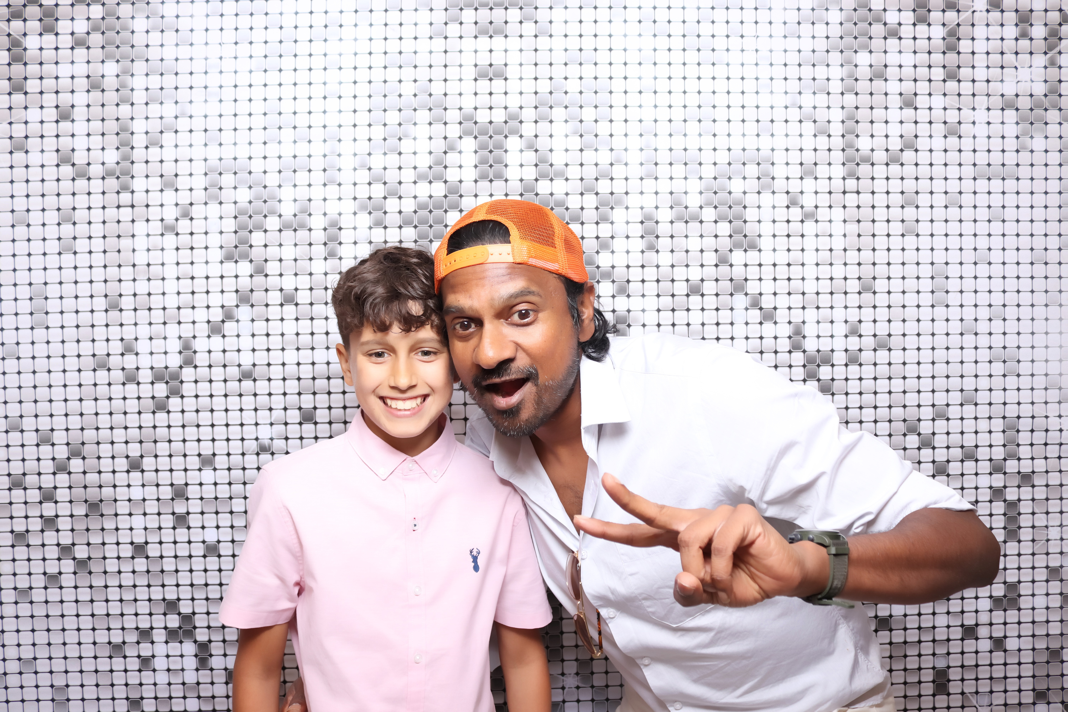 Niv's 50th Birthday | View more photos from the event at gallery.pbooth.co.uk/u/ThePboothCompany/Nivs-50th-Birthday