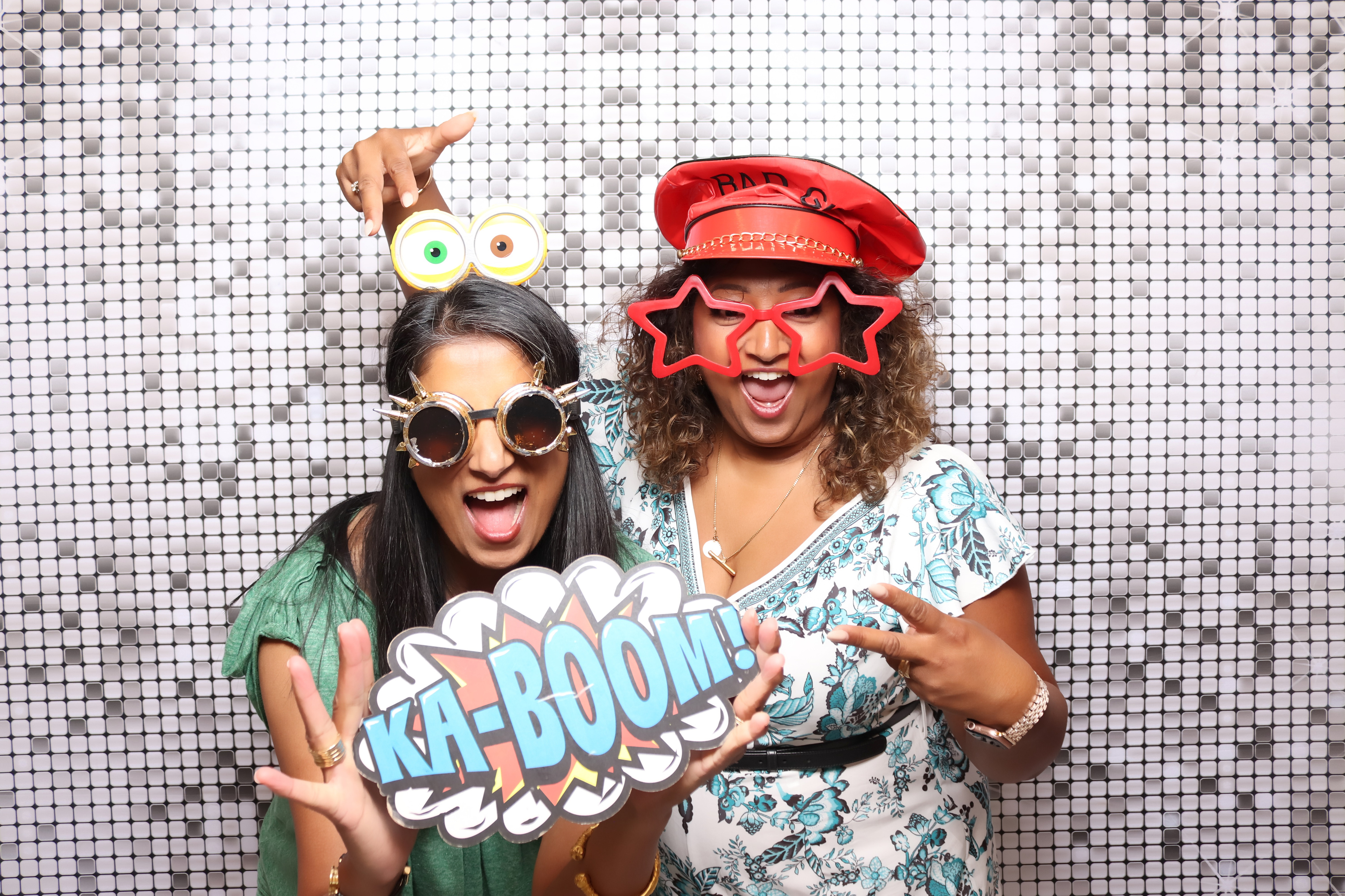 Niv's 50th Birthday | View more photos from the event at gallery.pbooth.co.uk/u/ThePboothCompany/Nivs-50th-Birthday