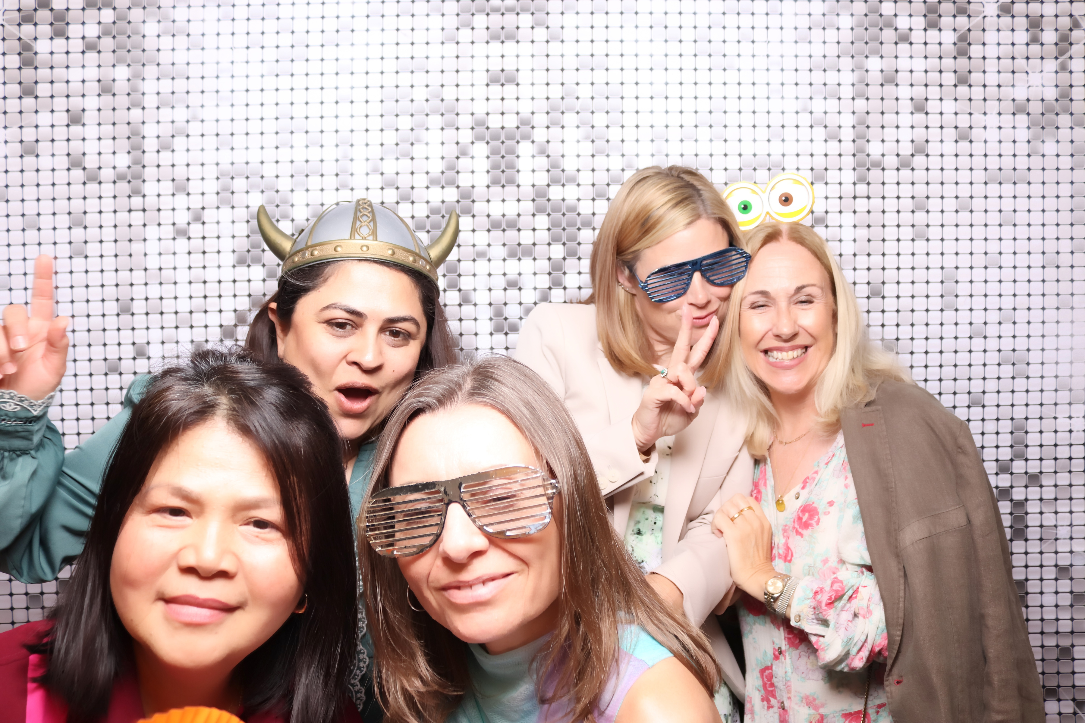 Niv's 50th Birthday | View more photos from the event at gallery.pbooth.co.uk/u/ThePboothCompany/Nivs-50th-Birthday