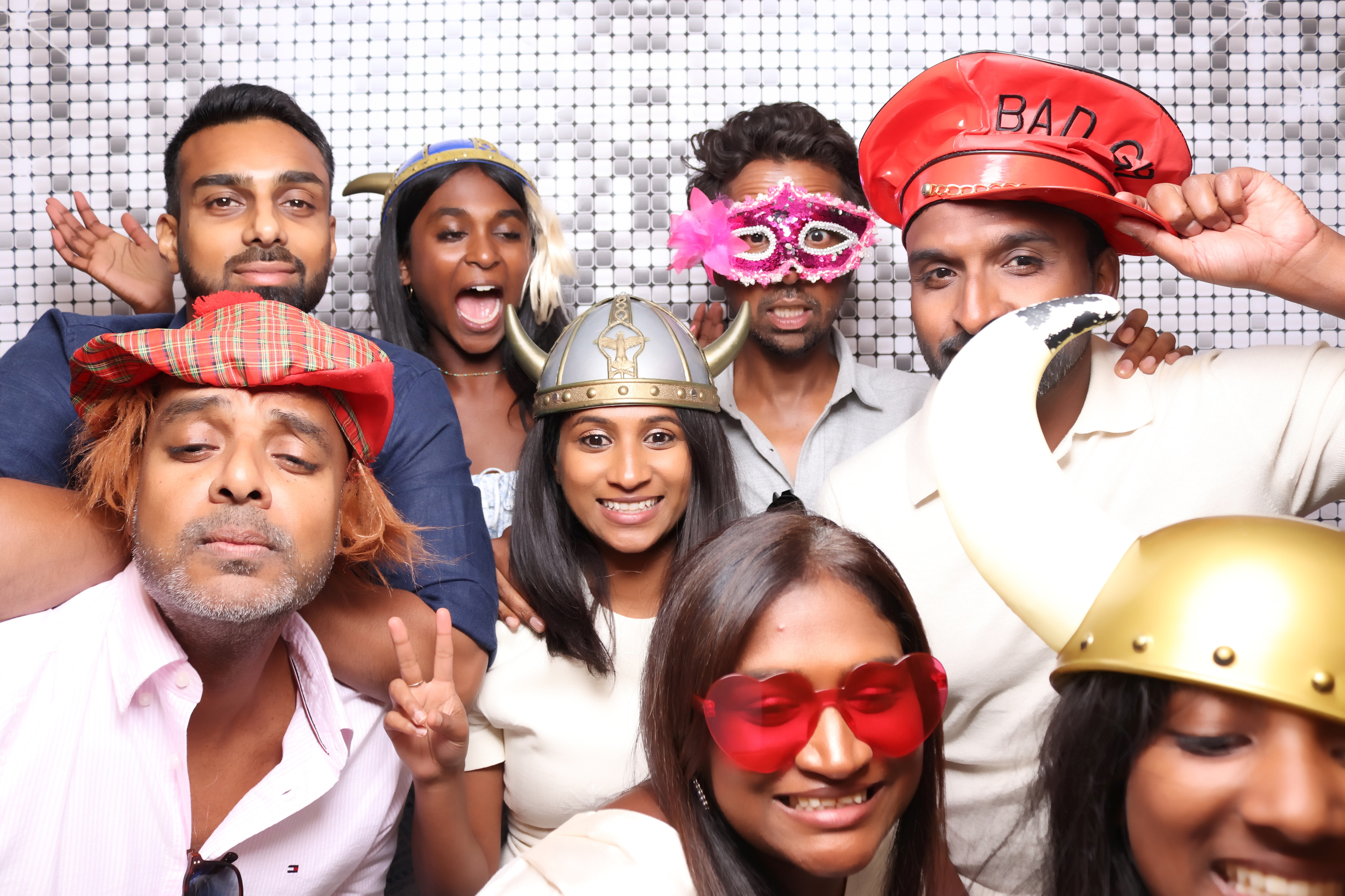 Niv's 50th Birthday | View more photos from the event at gallery.pbooth.co.uk/u/ThePboothCompany/Nivs-50th-Birthday