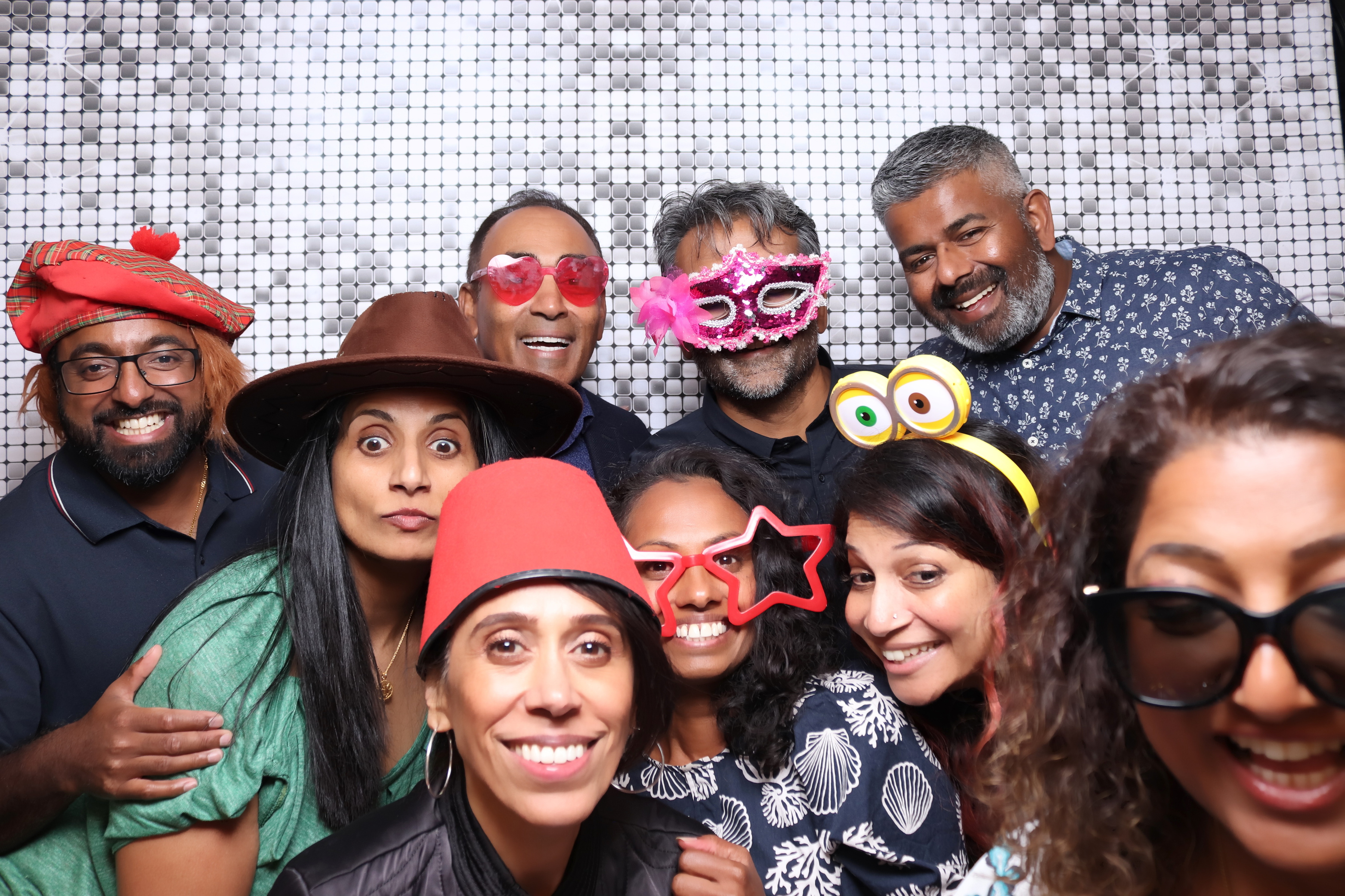 Niv's 50th Birthday | View more photos from the event at gallery.pbooth.co.uk/u/ThePboothCompany/Nivs-50th-Birthday