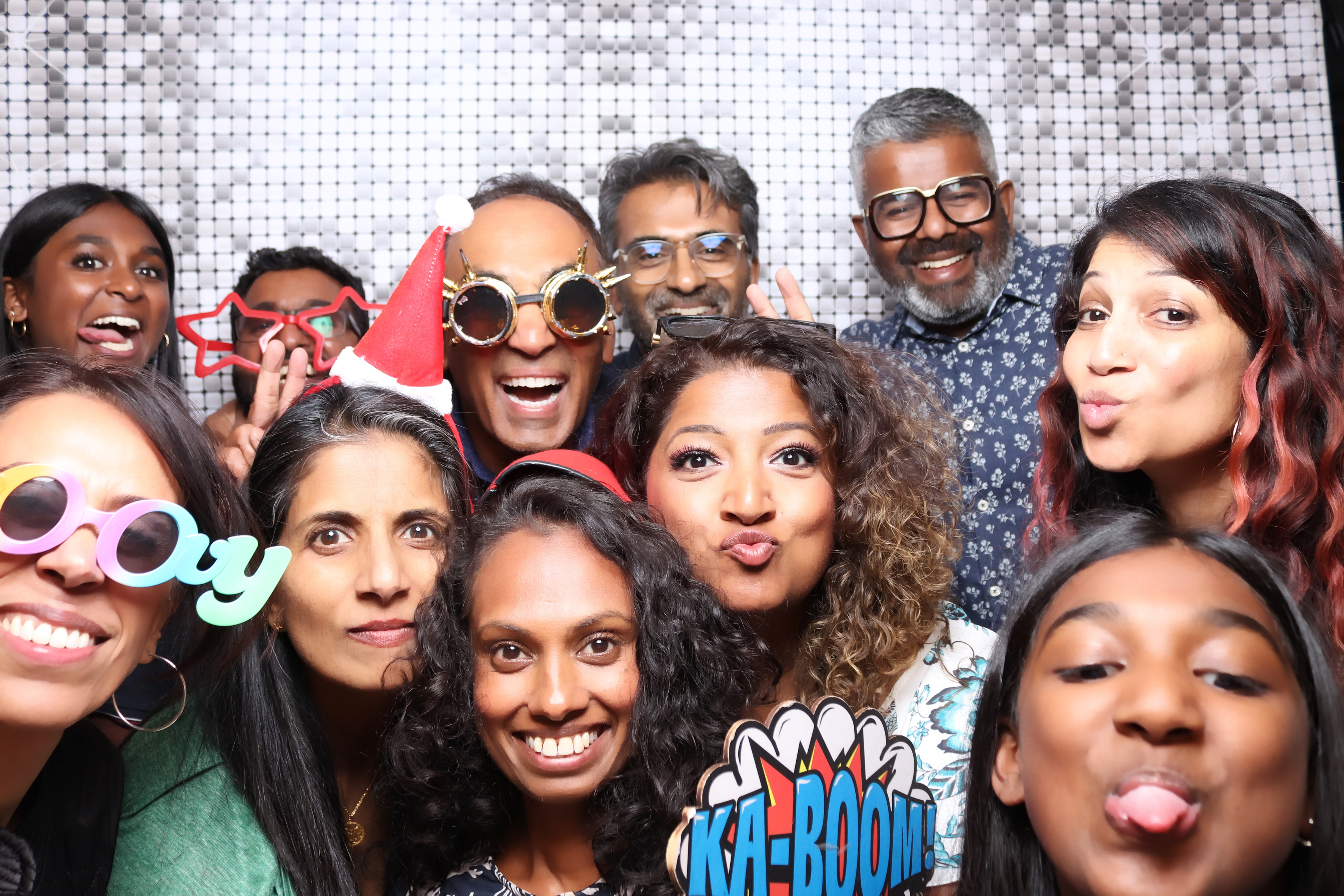 Niv's 50th Birthday | View more photos from the event at gallery.pbooth.co.uk/u/ThePboothCompany/Nivs-50th-Birthday