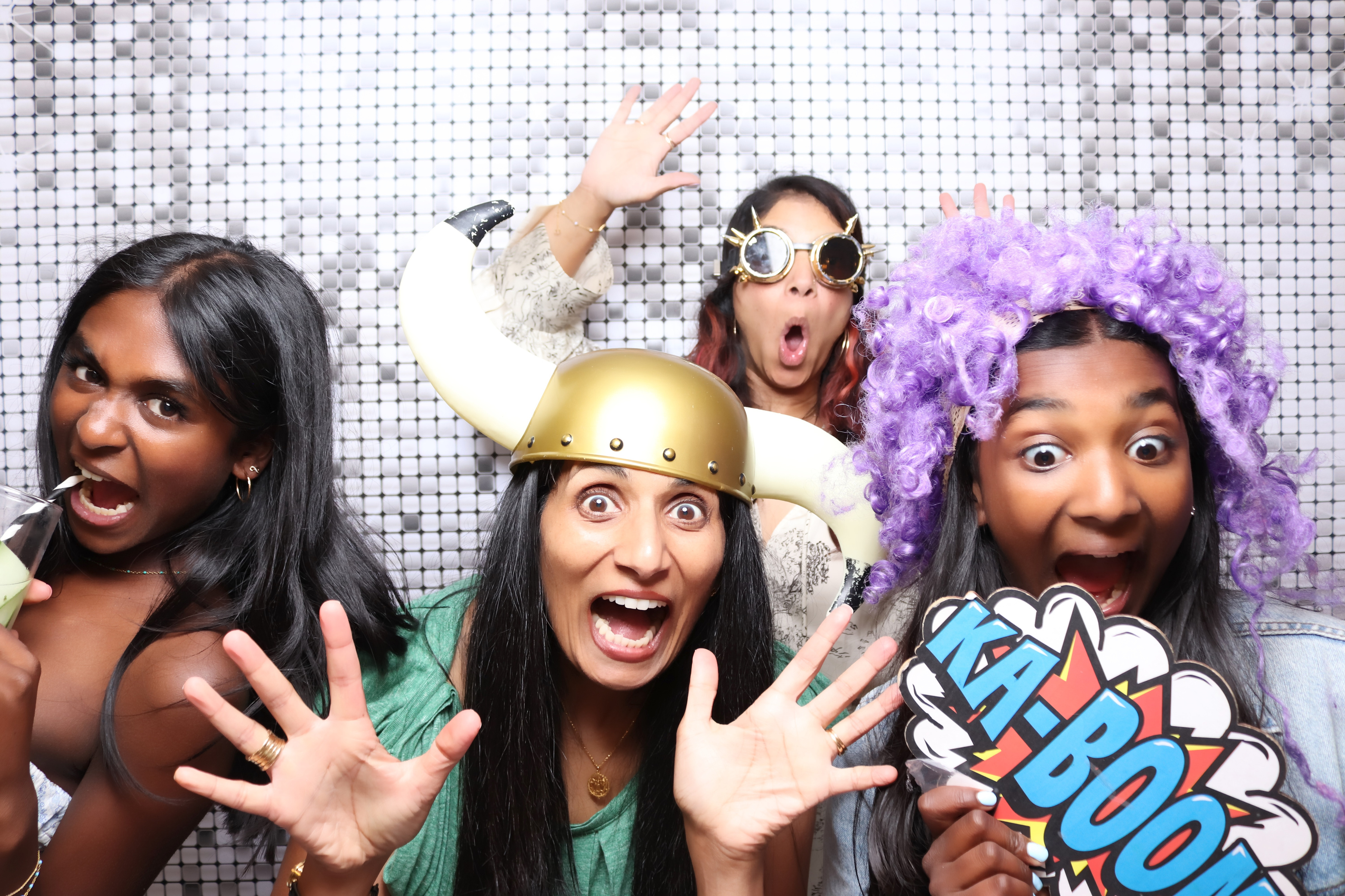 Niv's 50th Birthday | View more photos from the event at gallery.pbooth.co.uk/u/ThePboothCompany/Nivs-50th-Birthday