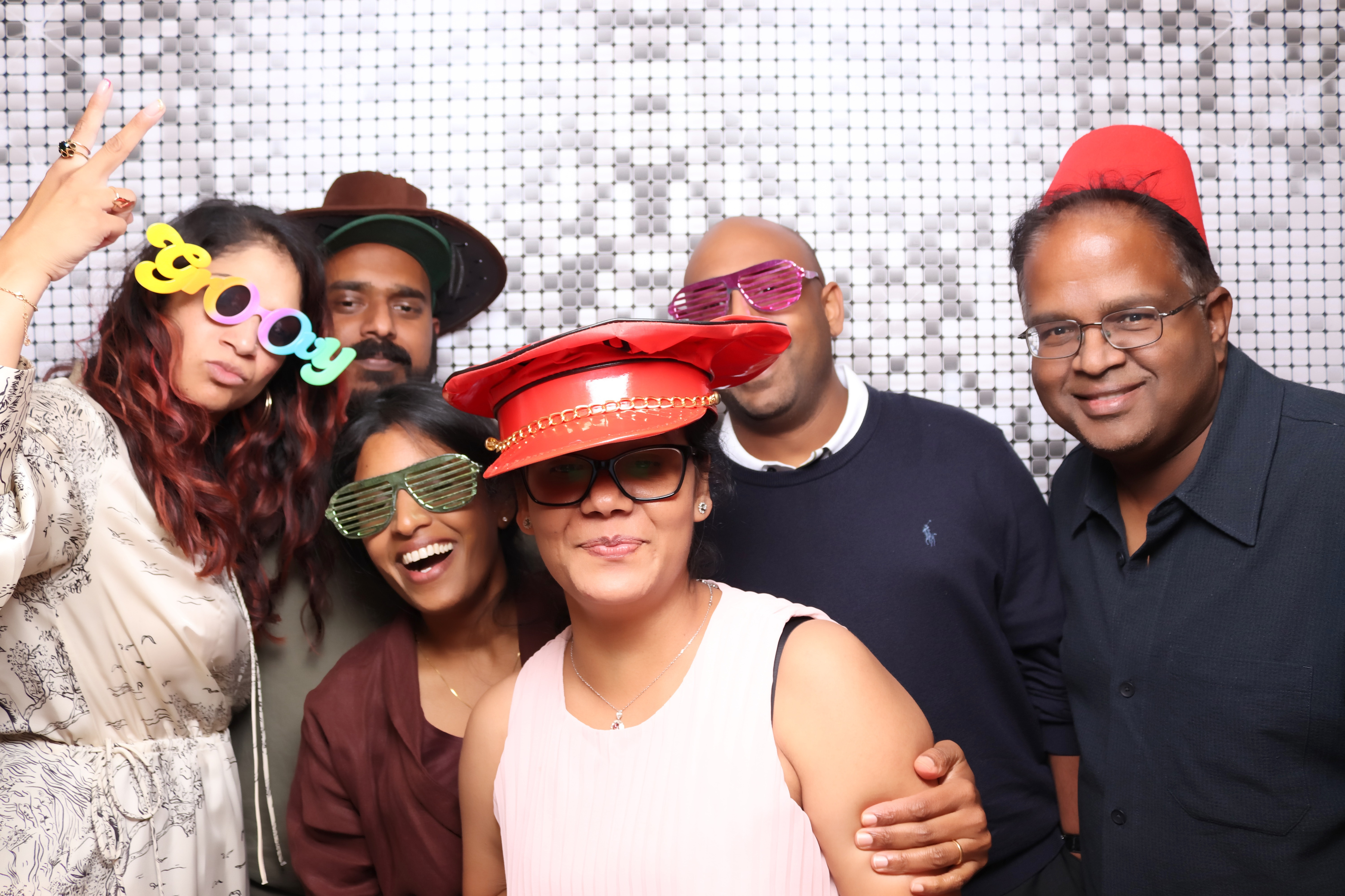 Niv's 50th Birthday | View more photos from the event at gallery.pbooth.co.uk/u/ThePboothCompany/Nivs-50th-Birthday