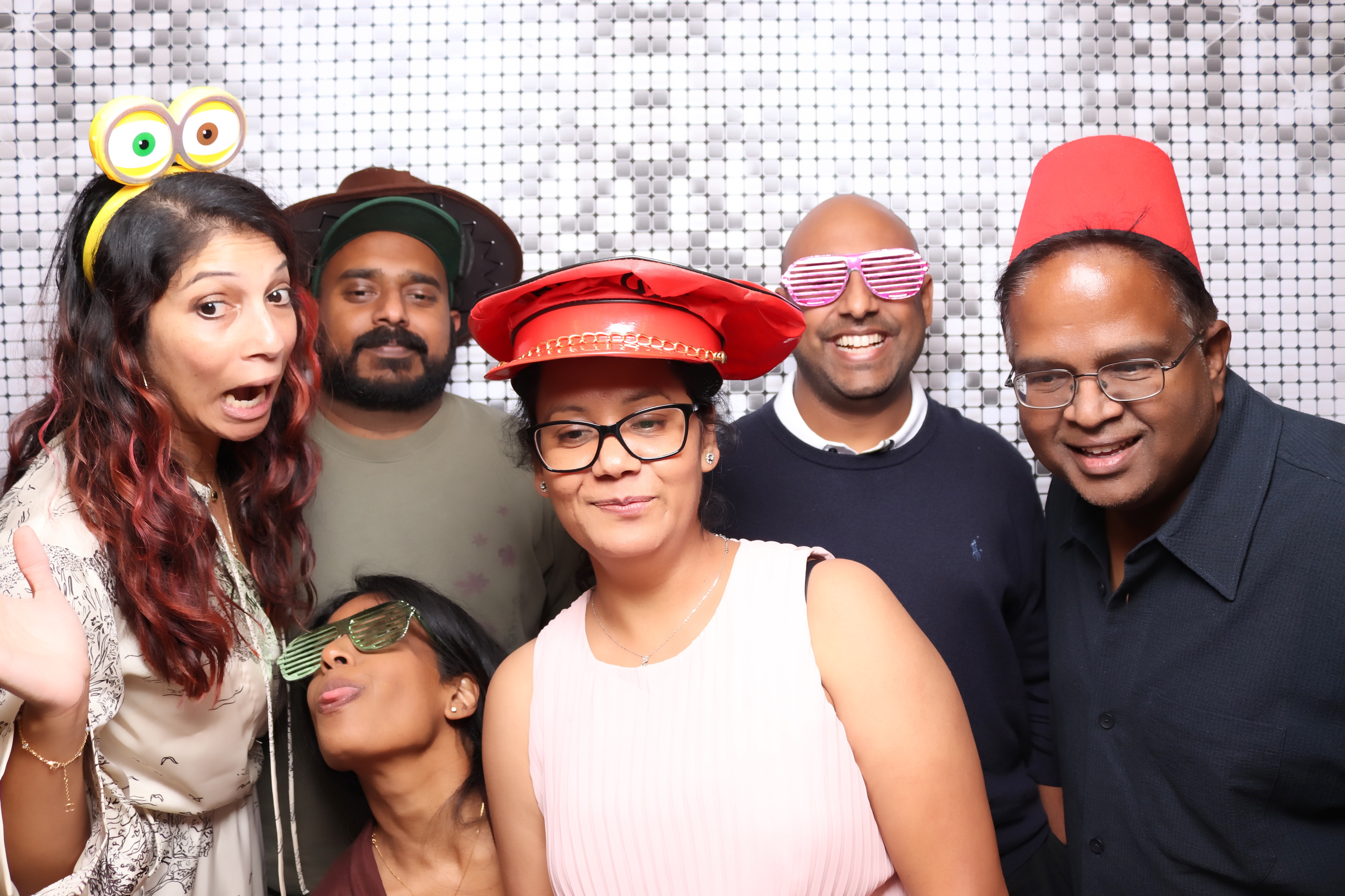 Niv's 50th Birthday | View more photos from the event at gallery.pbooth.co.uk/u/ThePboothCompany/Nivs-50th-Birthday