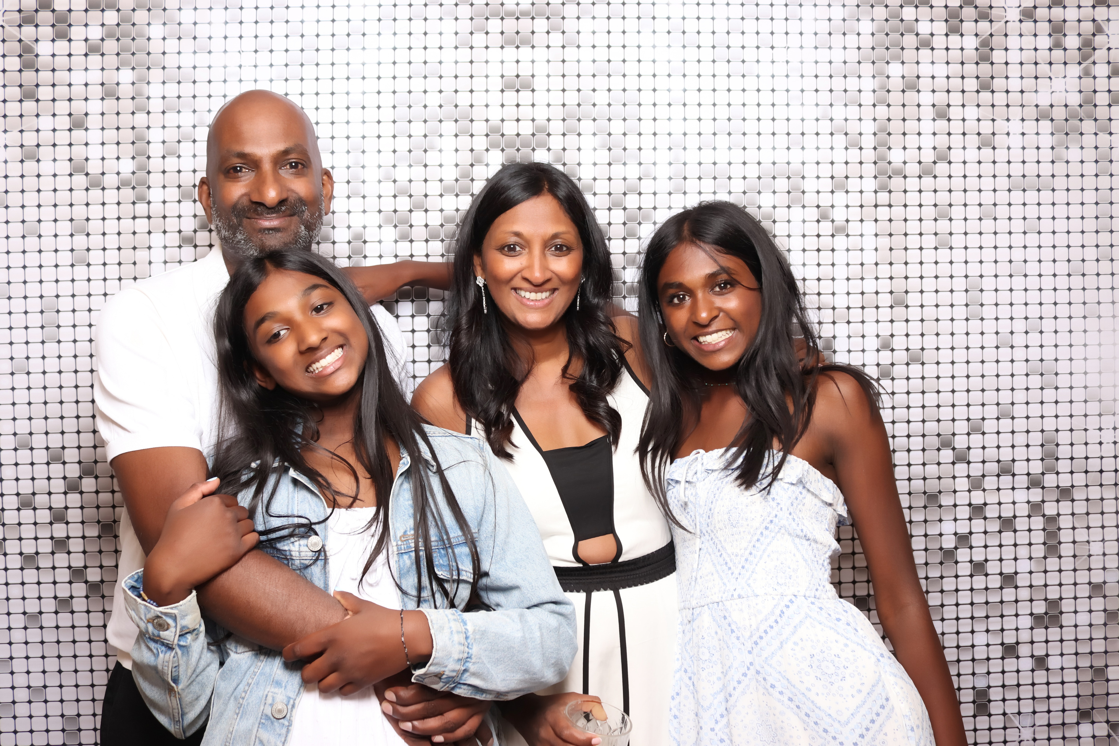 Niv's 50th Birthday | View more photos from the event at gallery.pbooth.co.uk/u/ThePboothCompany/Nivs-50th-Birthday