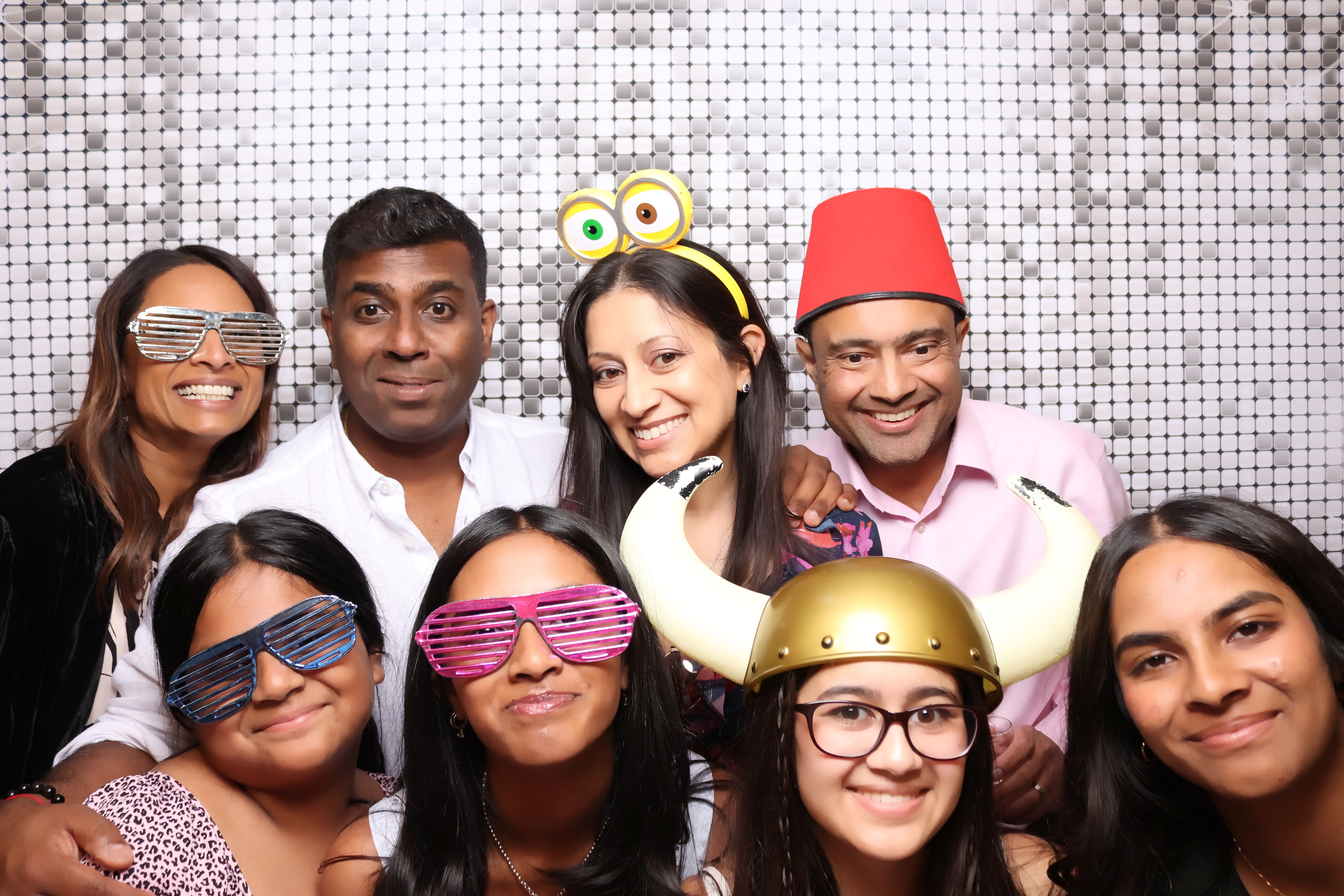 Niv's 50th Birthday | View more photos from the event at gallery.pbooth.co.uk/u/ThePboothCompany/Nivs-50th-Birthday