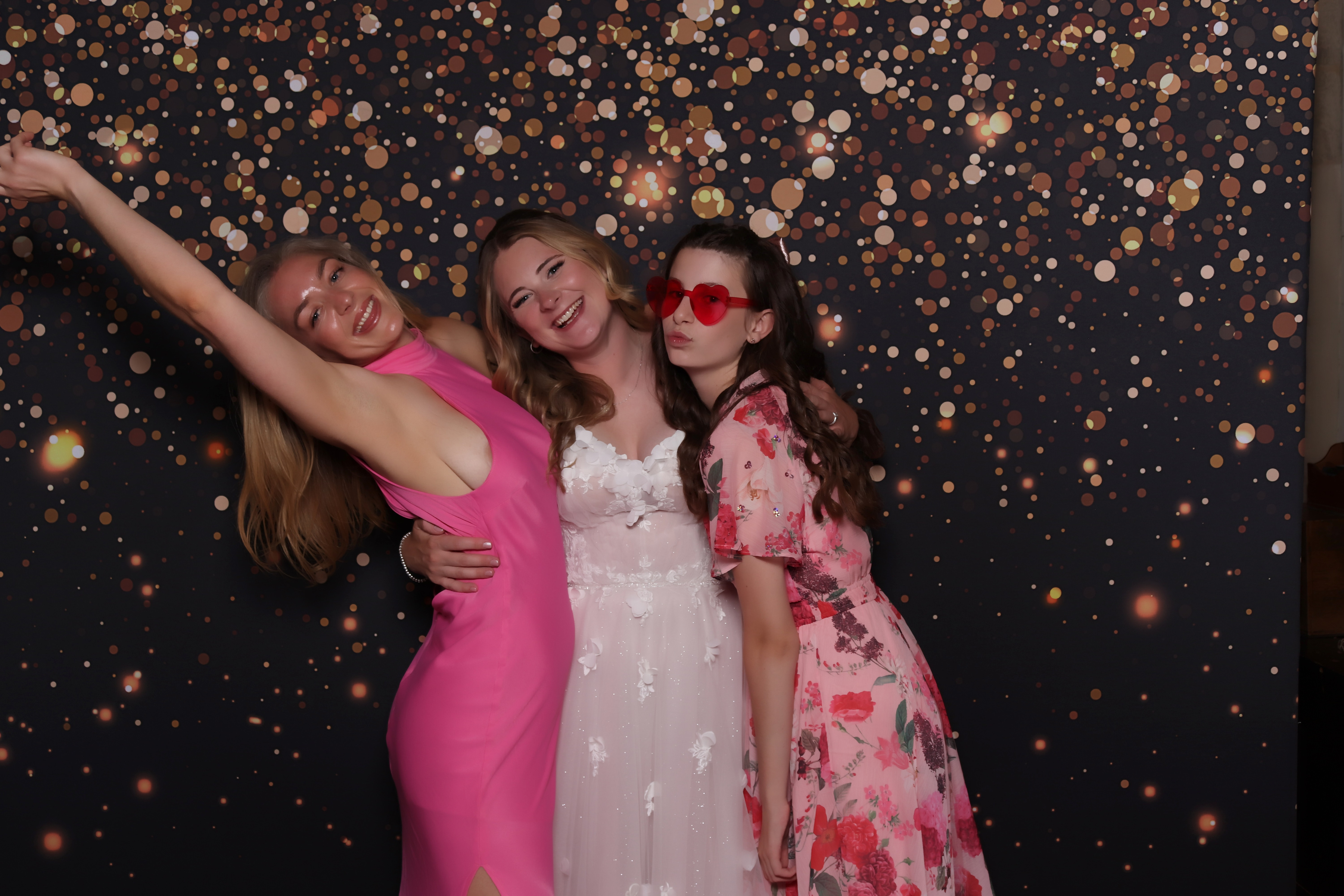 Tom & Katie wedding | View more photos from the event at gallery.pbooth.co.uk/u/ThePboothCompany/Tom-Katie-wedding