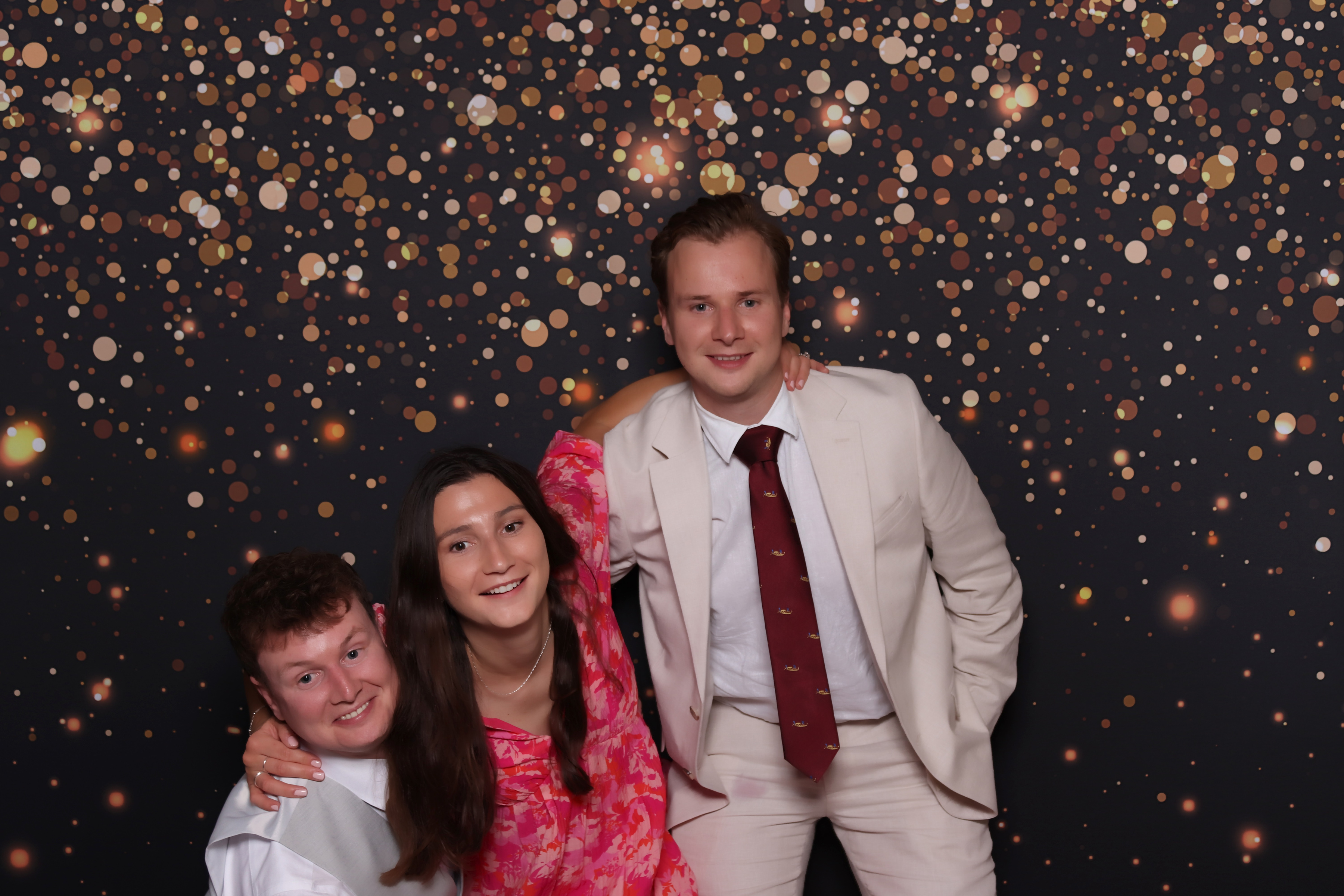 Tom & Katie wedding | View more photos from the event at gallery.pbooth.co.uk/u/ThePboothCompany/Tom-Katie-wedding