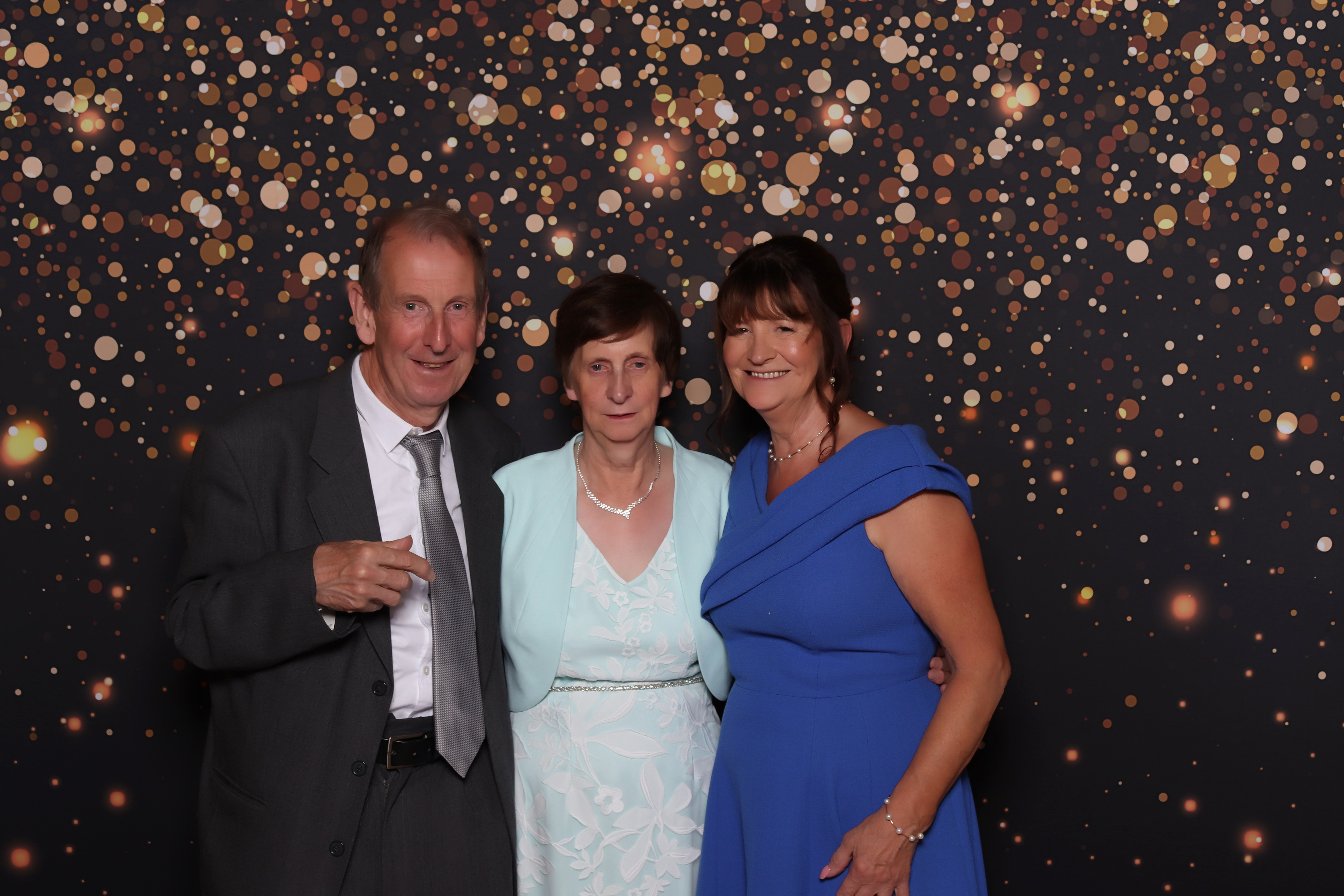 Tom & Katie wedding | View more photos from the event at gallery.pbooth.co.uk/u/ThePboothCompany/Tom-Katie-wedding