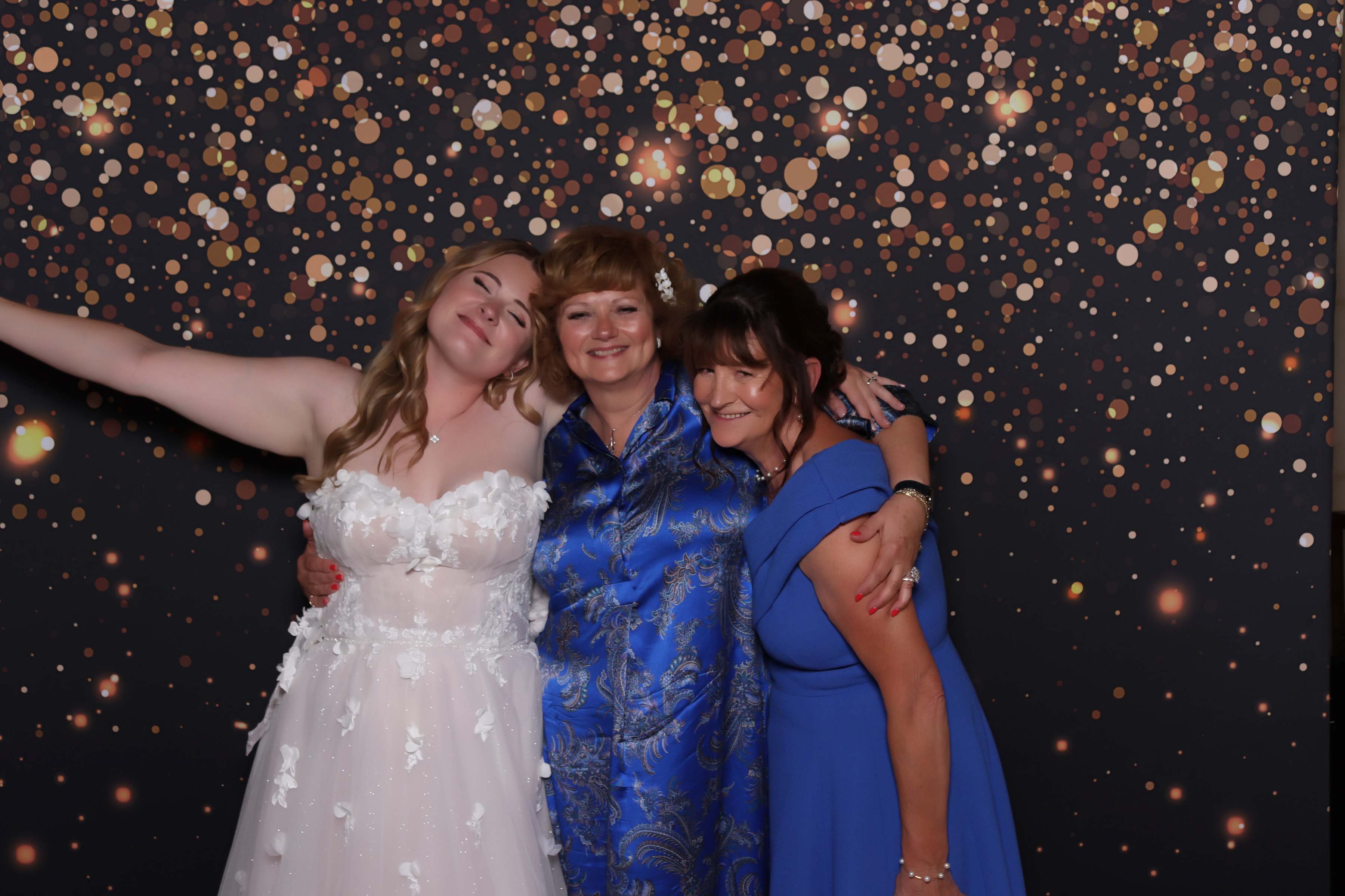 Tom & Katie wedding | View more photos from the event at gallery.pbooth.co.uk/u/ThePboothCompany/Tom-Katie-wedding