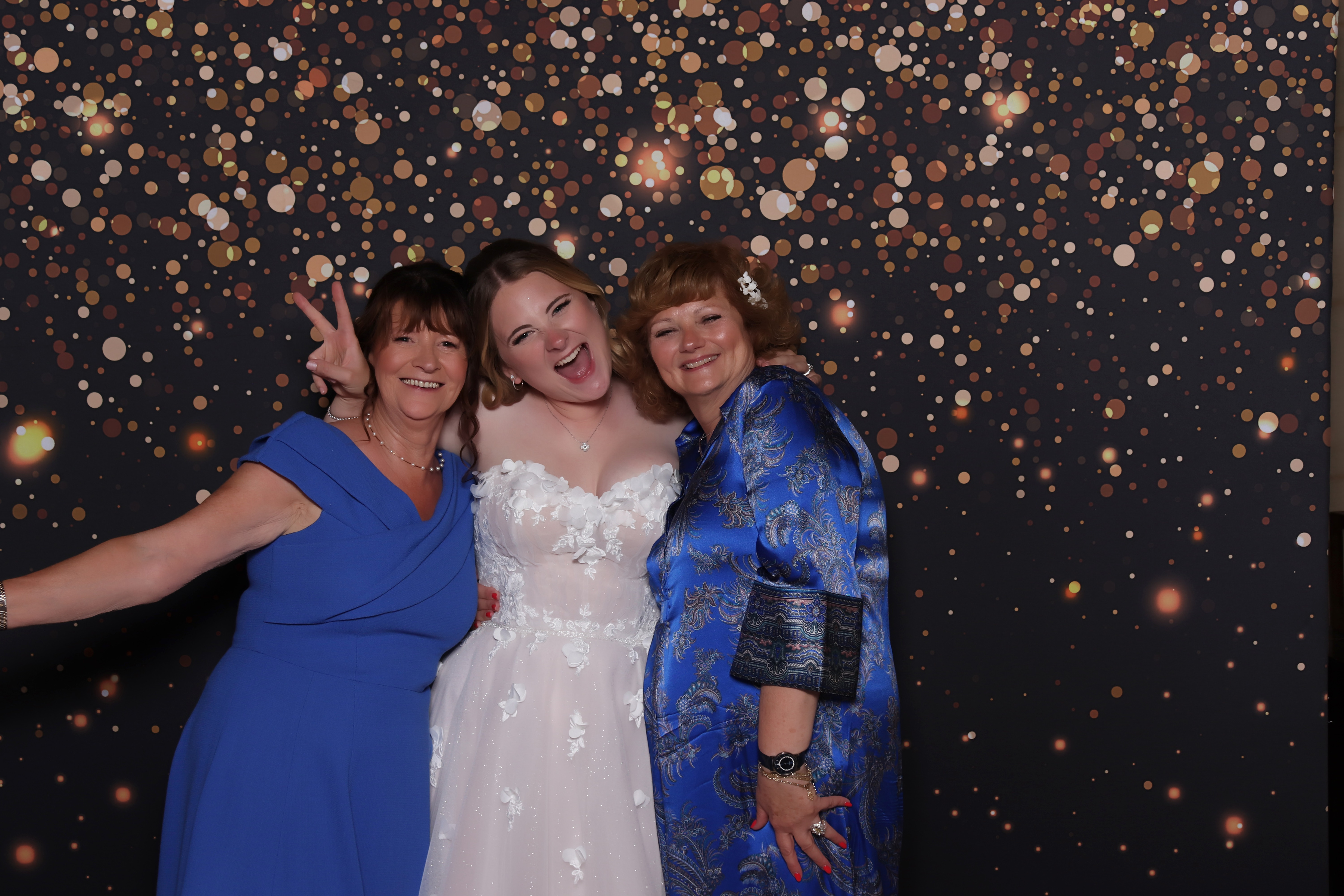 Tom & Katie wedding | View more photos from the event at gallery.pbooth.co.uk/u/ThePboothCompany/Tom-Katie-wedding