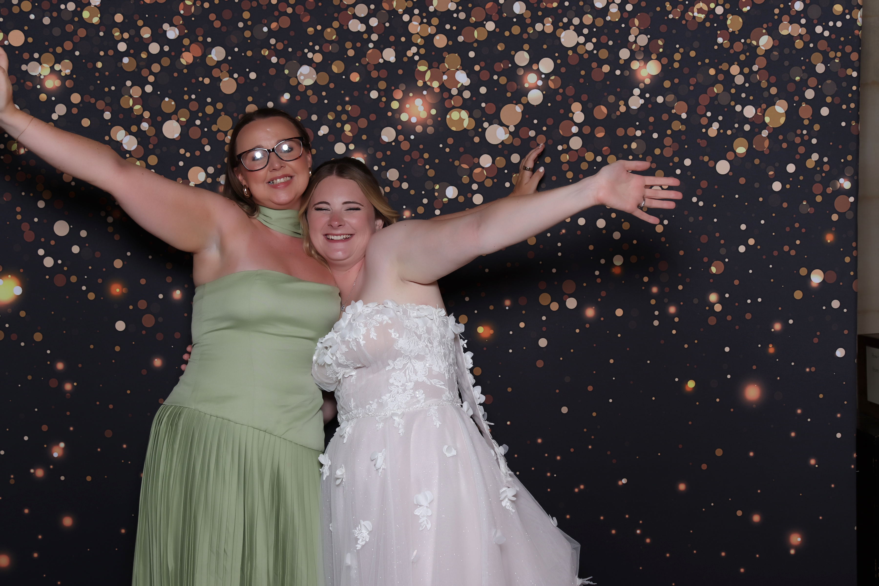 Tom & Katie wedding | View more photos from the event at gallery.pbooth.co.uk/u/ThePboothCompany/Tom-Katie-wedding