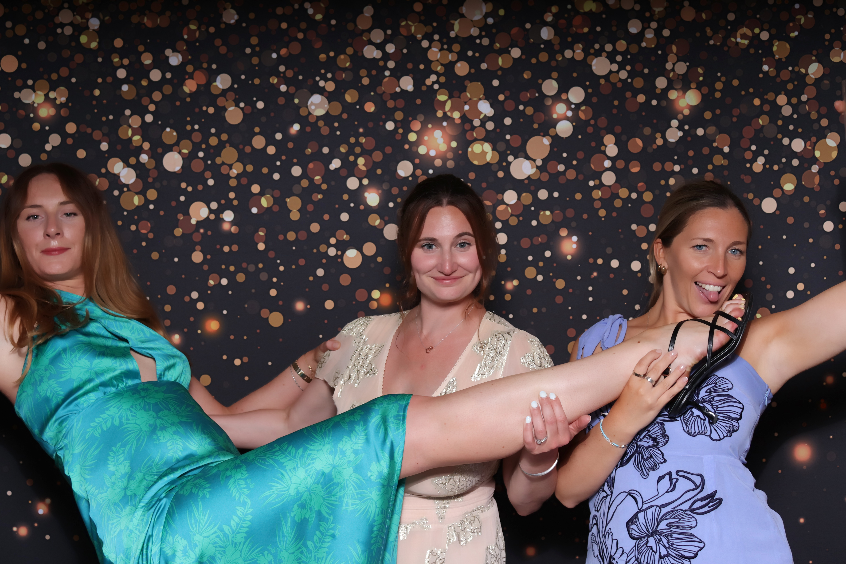 Tom & Katie wedding | View more photos from the event at gallery.pbooth.co.uk/u/ThePboothCompany/Tom-Katie-wedding