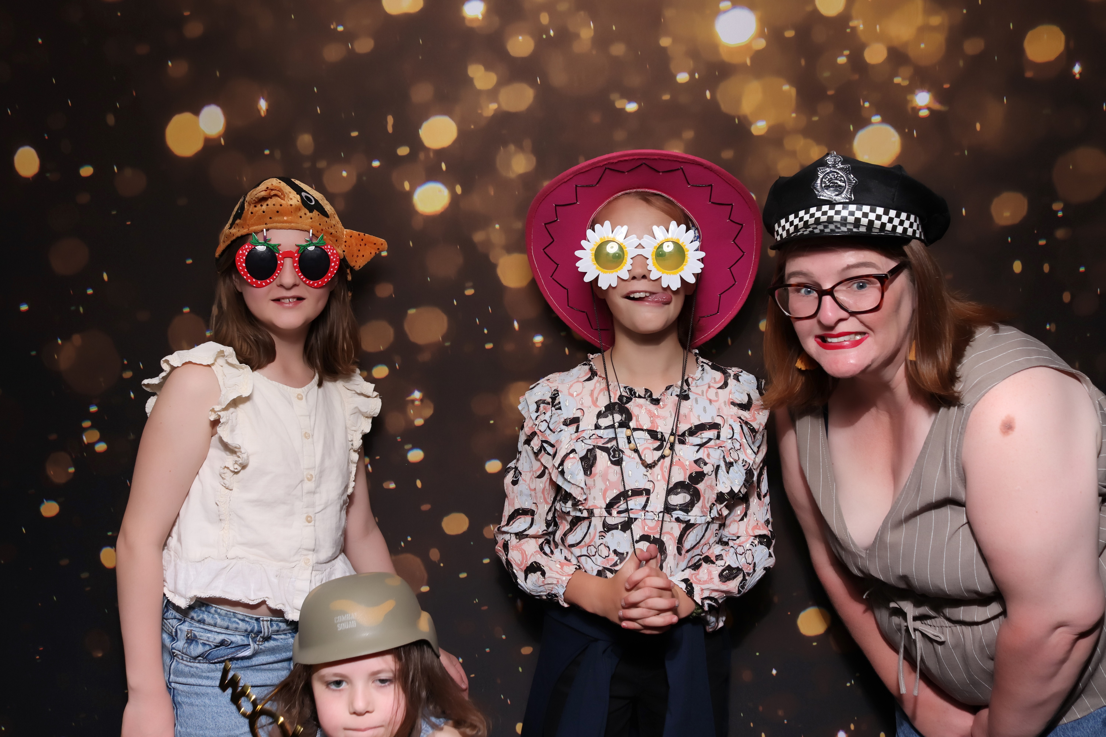 Transplant Games team party | View more photos from the event at gallery.pbooth.co.uk/u/ThePboothCompany/Transplant-Games-team-party