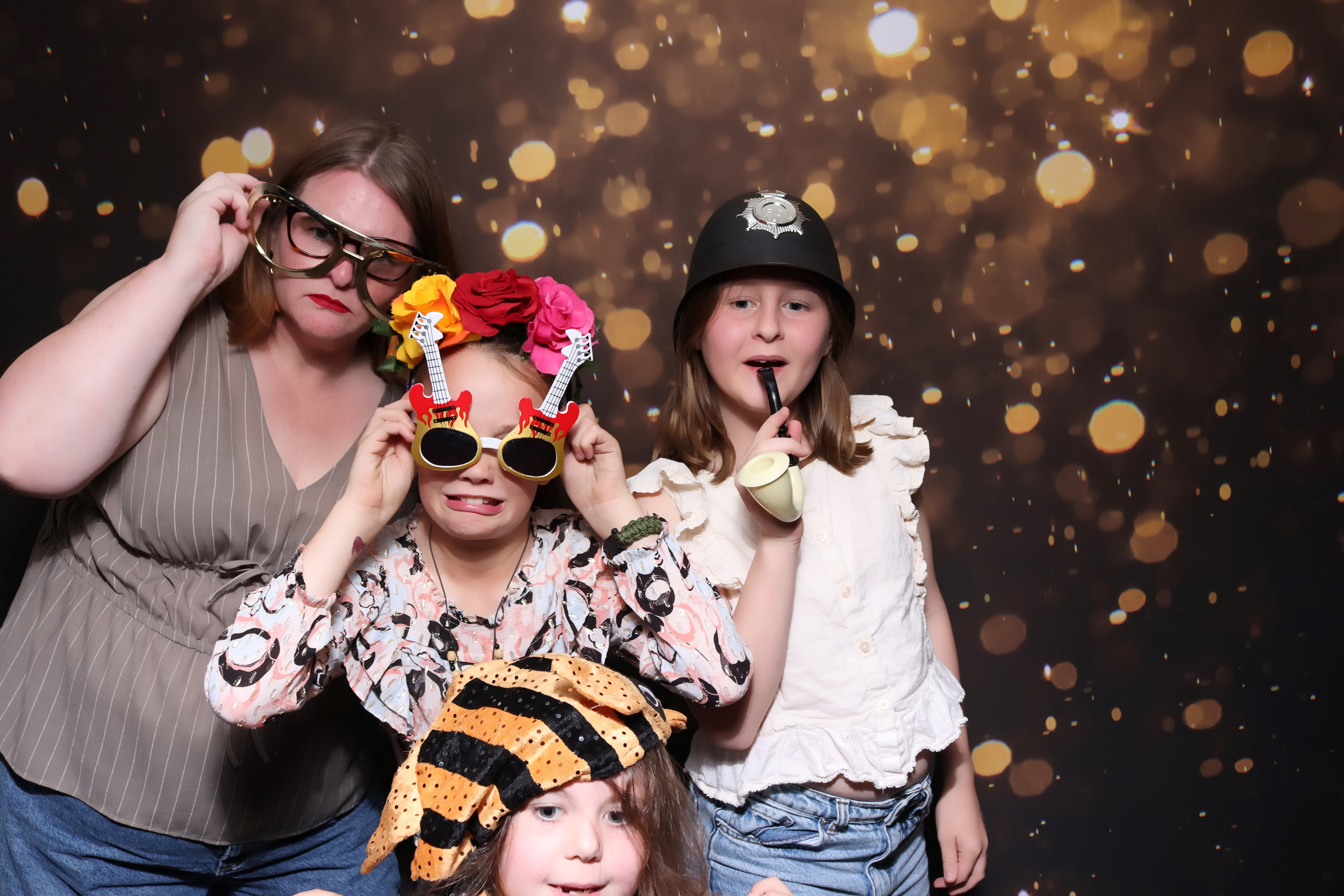 Transplant Games team party | View more photos from the event at gallery.pbooth.co.uk/u/ThePboothCompany/Transplant-Games-team-party