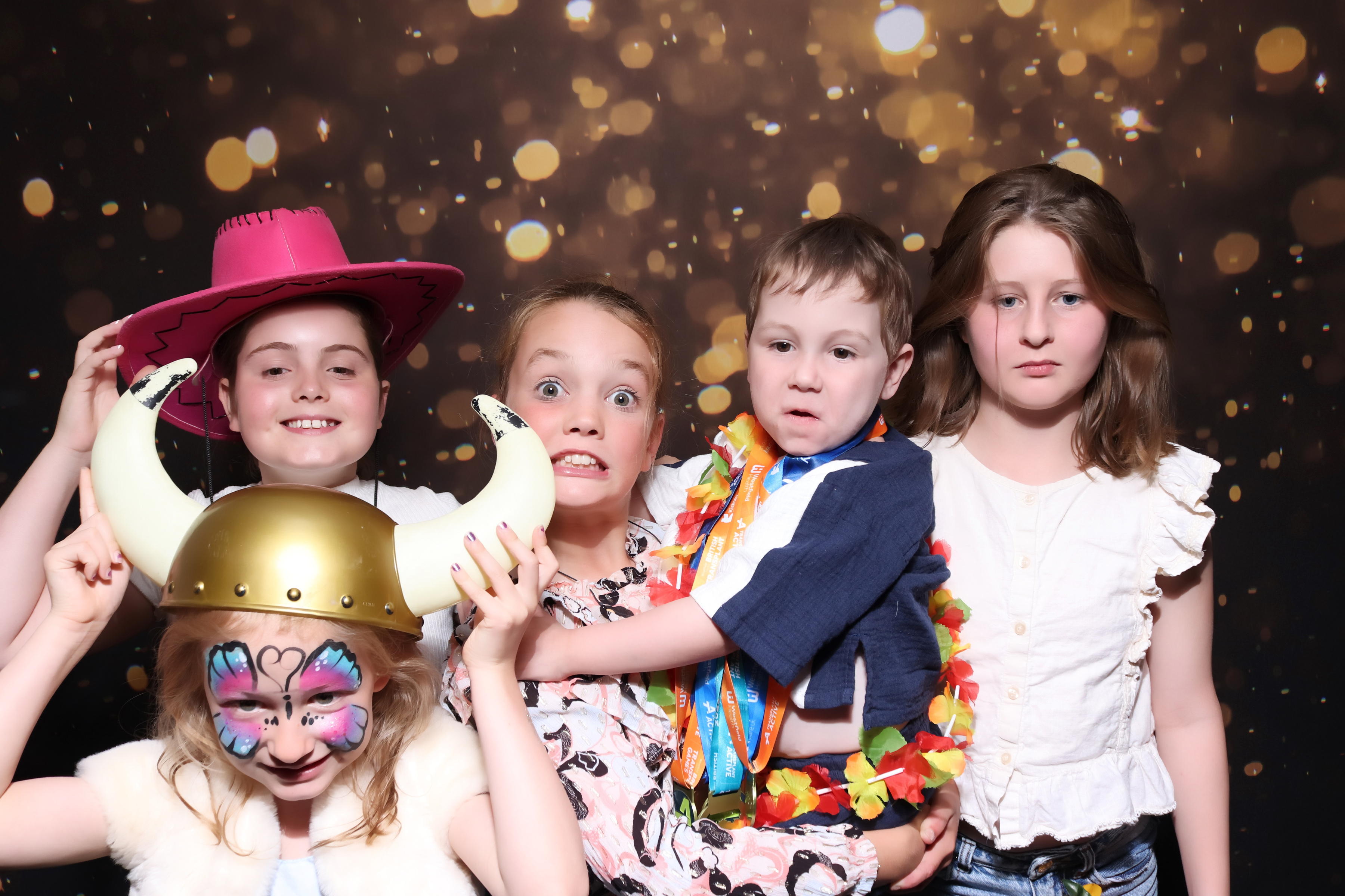 Transplant Games team party | View more photos from the event at gallery.pbooth.co.uk/u/ThePboothCompany/Transplant-Games-team-party