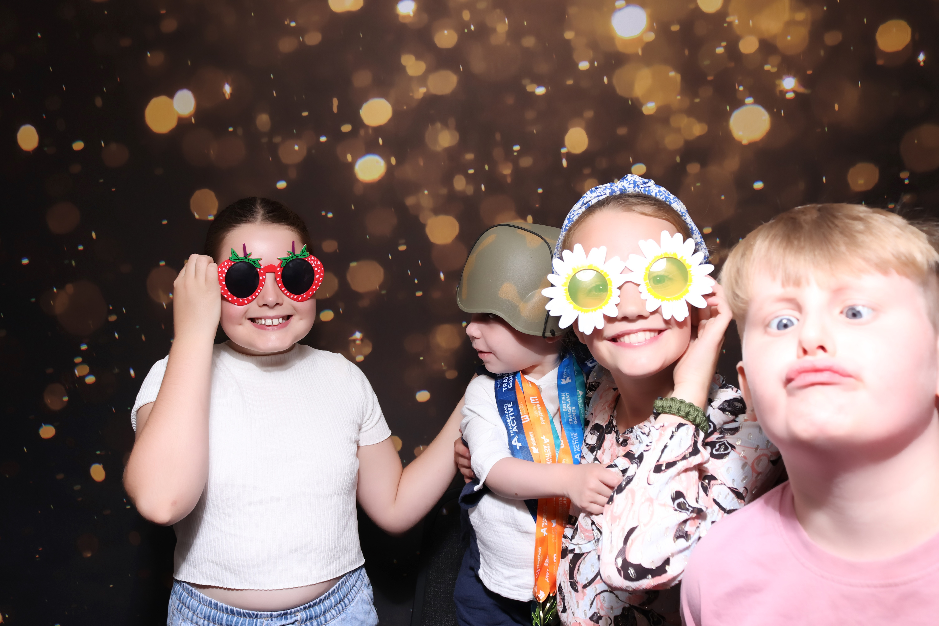 Transplant Games team party | View more photos from the event at gallery.pbooth.co.uk/u/ThePboothCompany/Transplant-Games-team-party