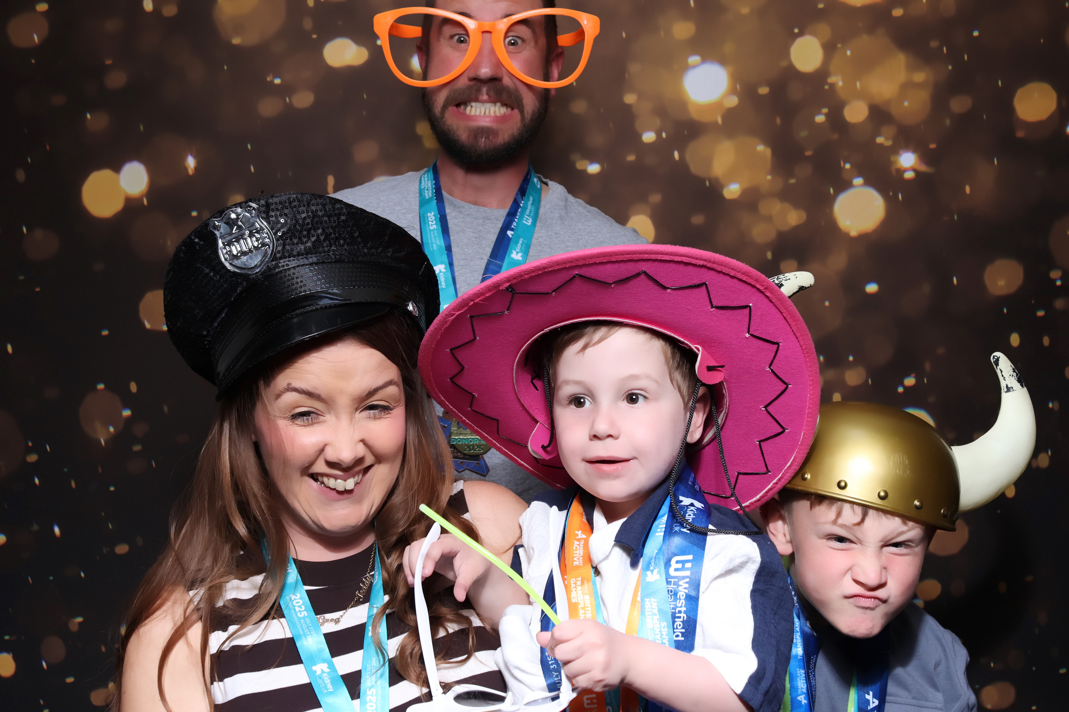 Transplant Games team party | View more photos from the event at gallery.pbooth.co.uk/u/ThePboothCompany/Transplant-Games-team-party