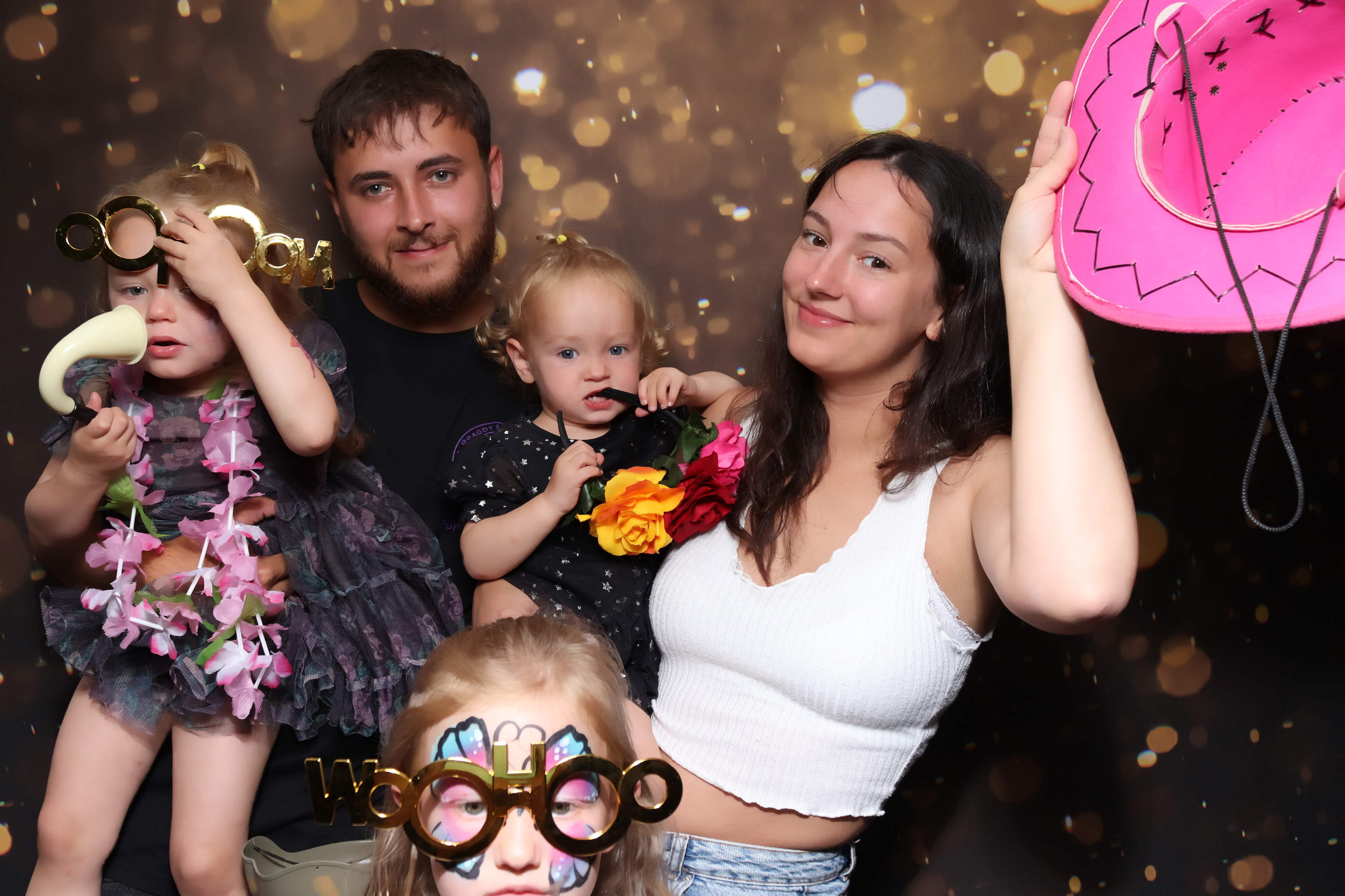 Transplant Games team party | View more photos from the event at gallery.pbooth.co.uk/u/ThePboothCompany/Transplant-Games-team-party