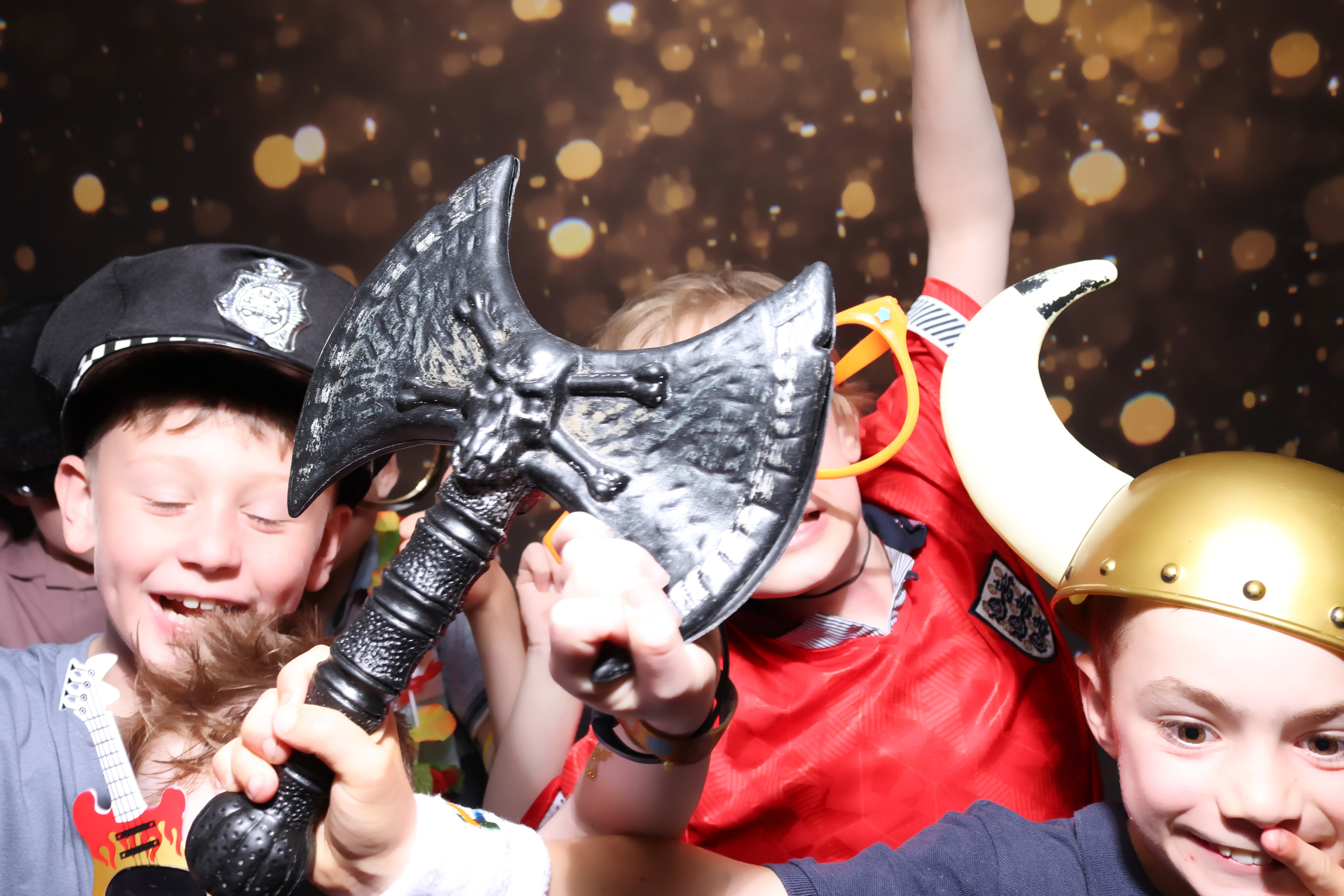 Transplant Games team party | View more photos from the event at gallery.pbooth.co.uk/u/ThePboothCompany/Transplant-Games-team-party