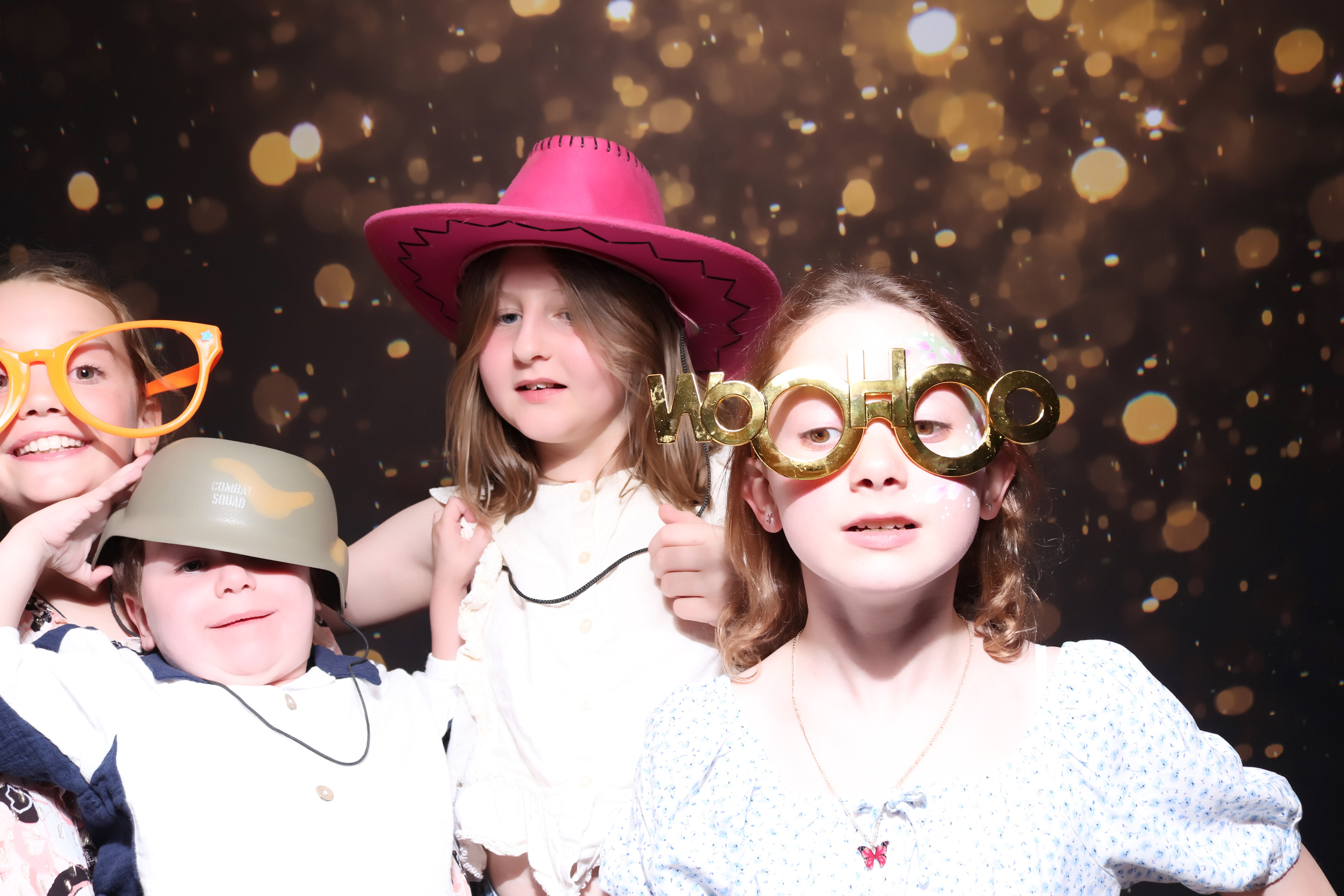 Transplant Games team party | View more photos from the event at gallery.pbooth.co.uk/u/ThePboothCompany/Transplant-Games-team-party