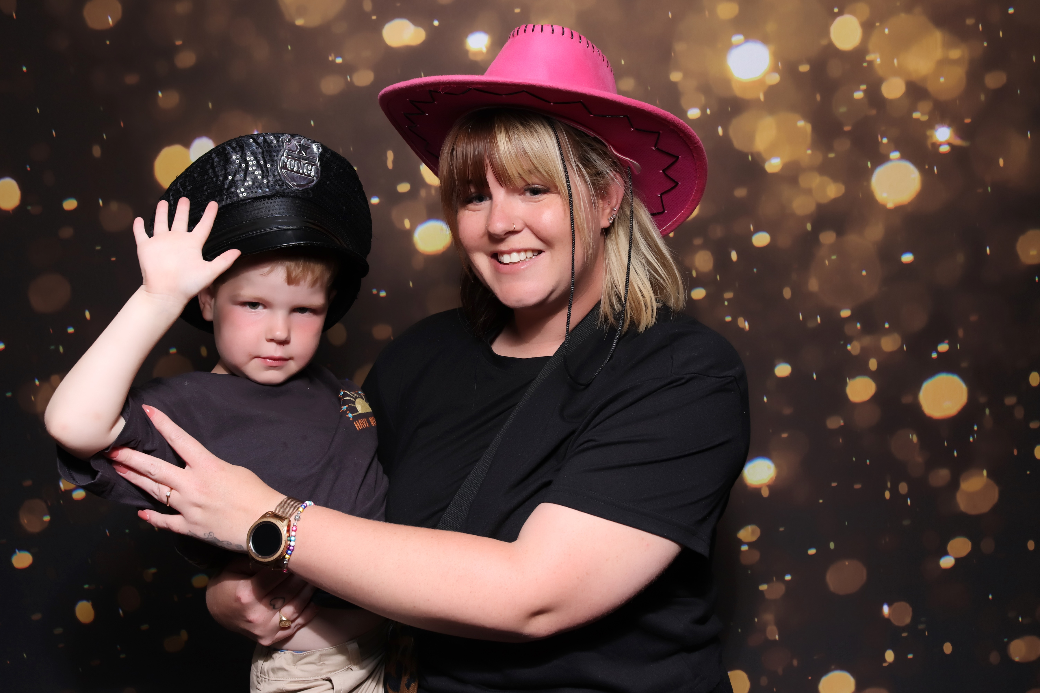 Transplant Games team party | View more photos from the event at gallery.pbooth.co.uk/u/ThePboothCompany/Transplant-Games-team-party