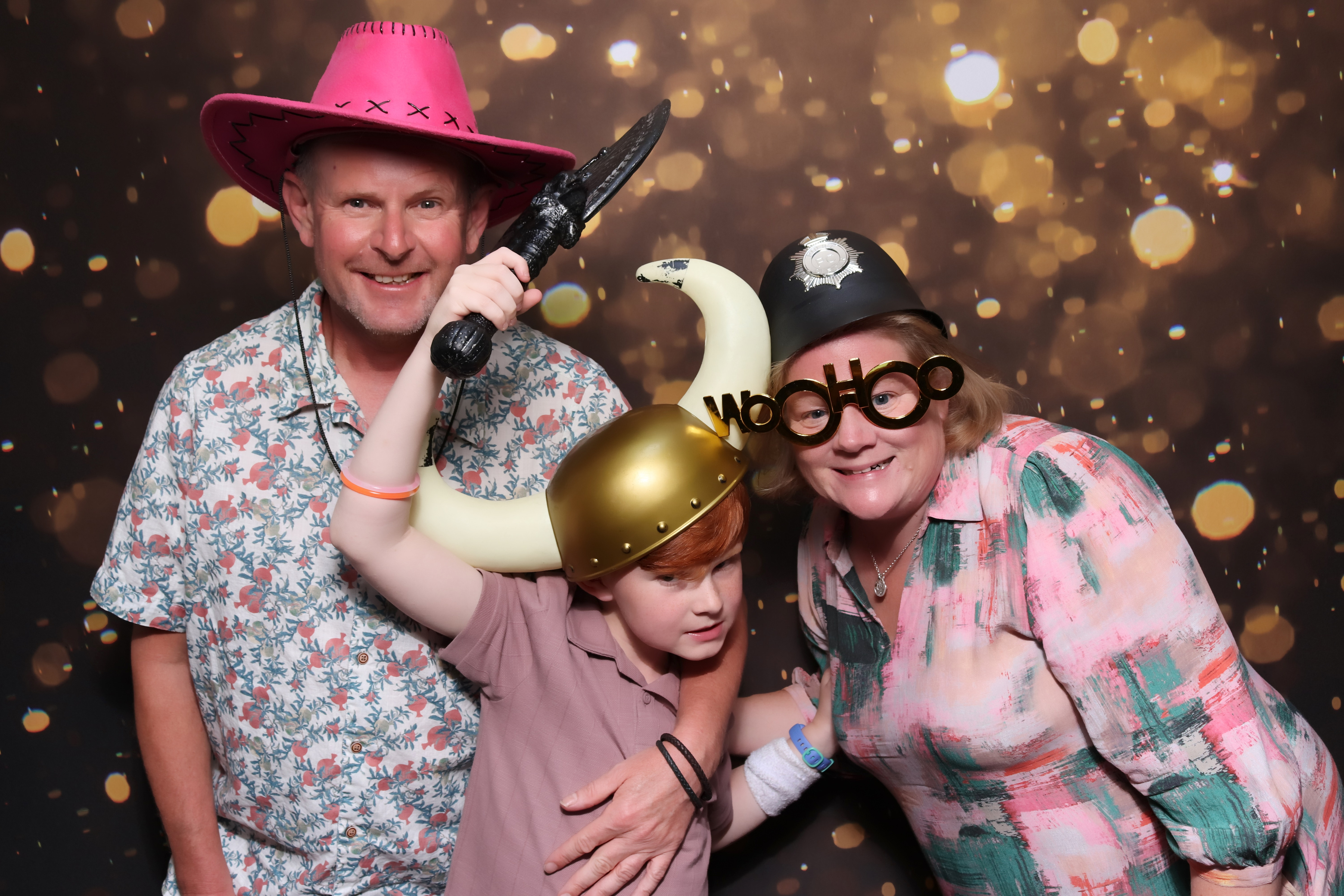 Transplant Games team party | View more photos from the event at gallery.pbooth.co.uk/u/ThePboothCompany/Transplant-Games-team-party