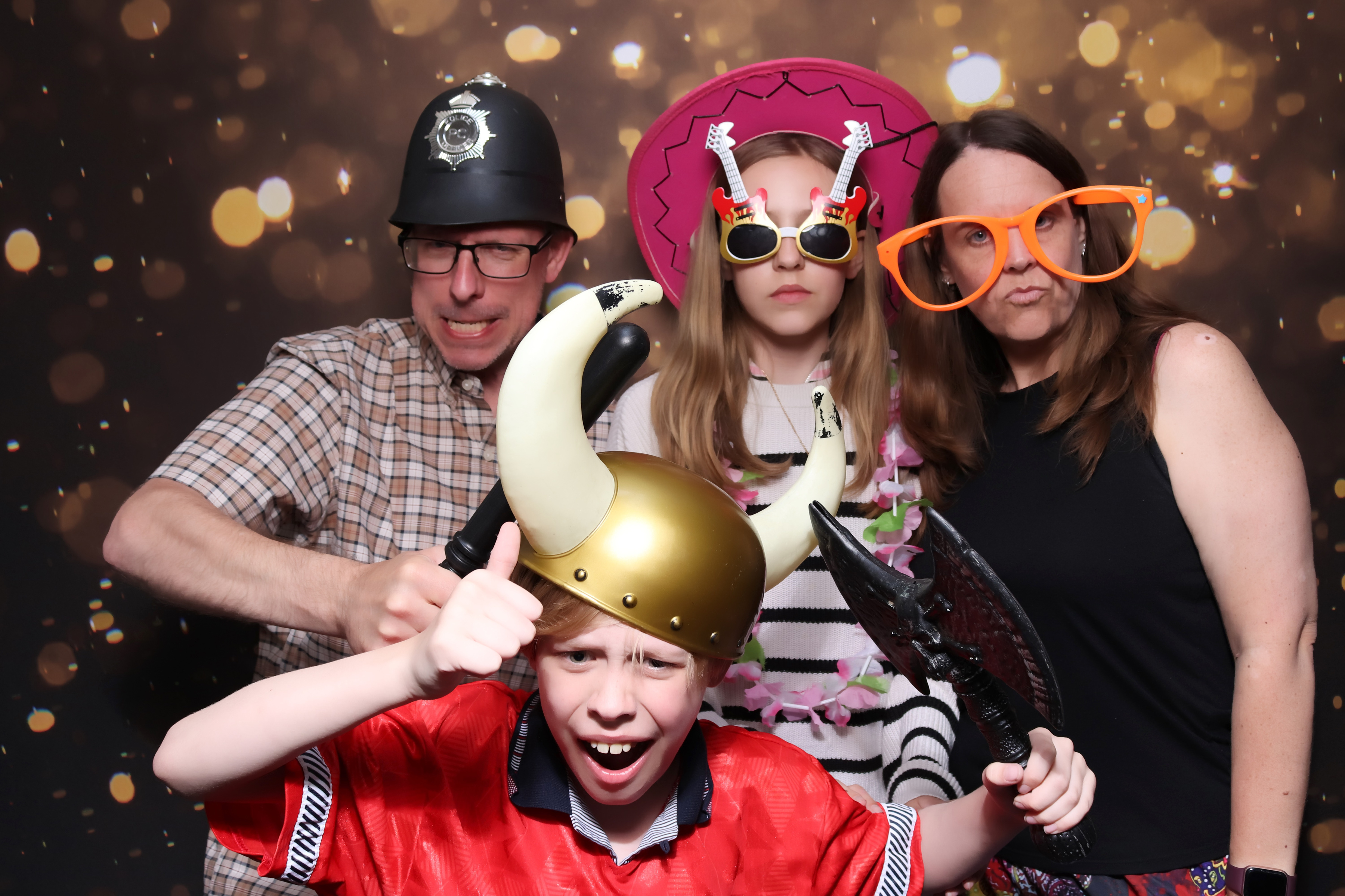 Transplant Games team party | View more photos from the event at gallery.pbooth.co.uk/u/ThePboothCompany/Transplant-Games-team-party