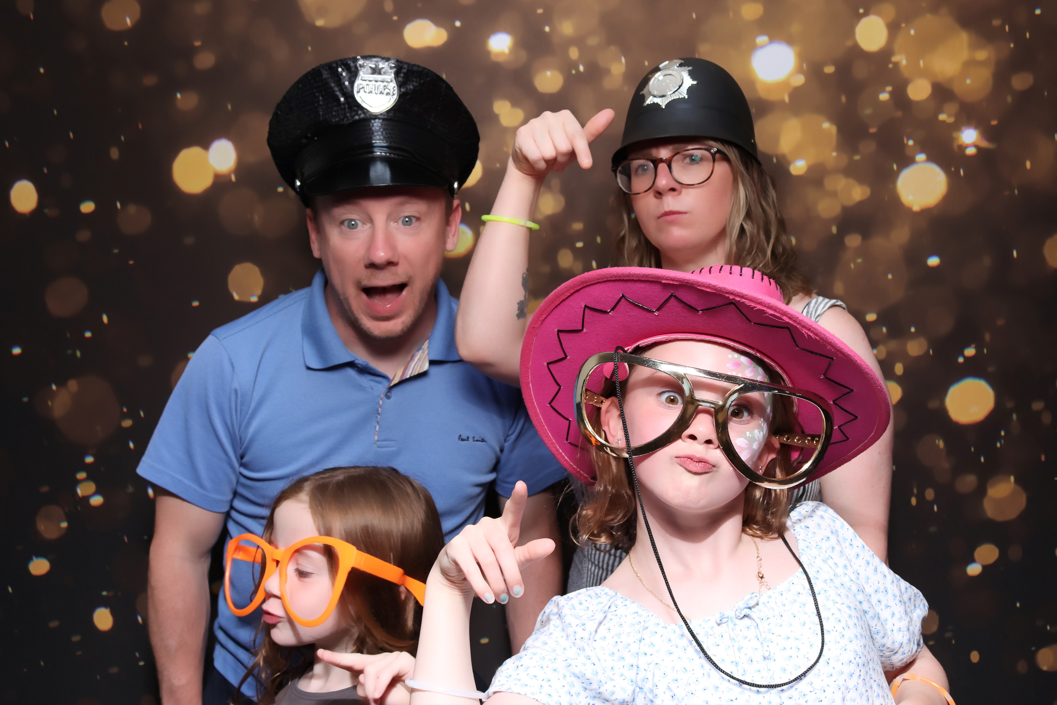 Transplant Games team party | View more photos from the event at gallery.pbooth.co.uk/u/ThePboothCompany/Transplant-Games-team-party