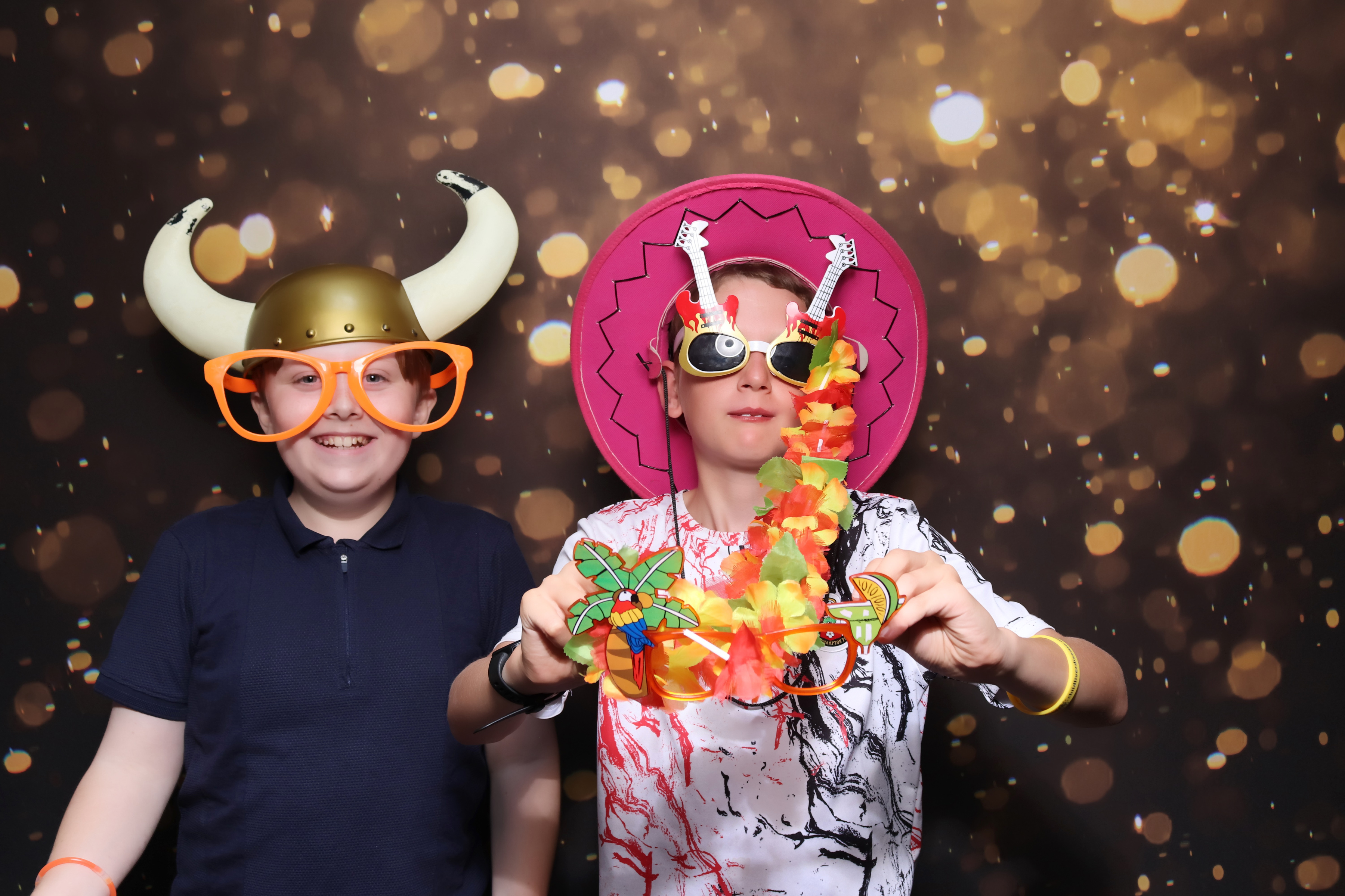 Transplant Games team party | View more photos from the event at gallery.pbooth.co.uk/u/ThePboothCompany/Transplant-Games-team-party