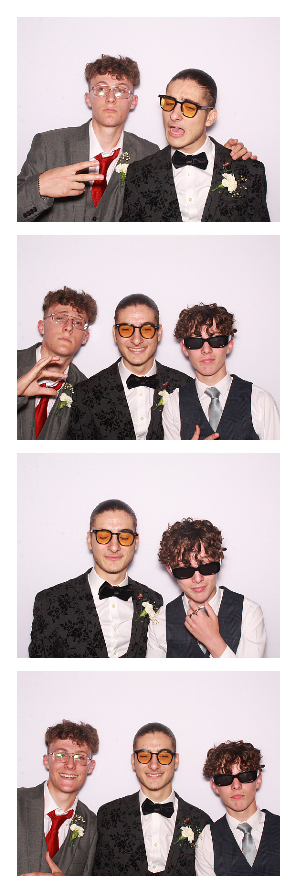 East Barnet School Prom 2022 | View more photos from the event at gallery.thephotocabin.co.uk/u/ThePhotoCabin/East-Barnet-School-Prom-2022