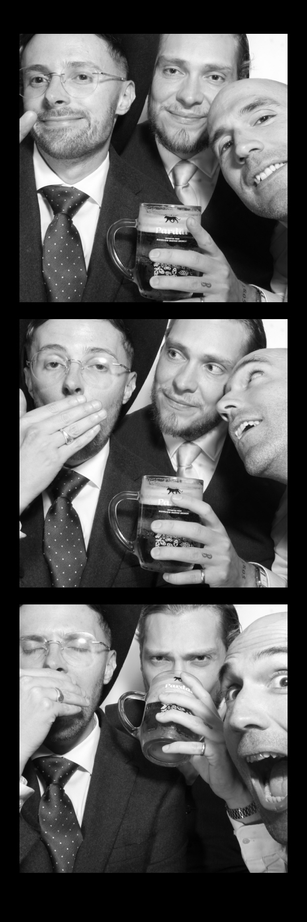Jess & Danni's Wedding | View more photos from the event at gallery.thephotocabin.co.uk/u/ThePhotoCabin/Jess-Dannis-Wedding