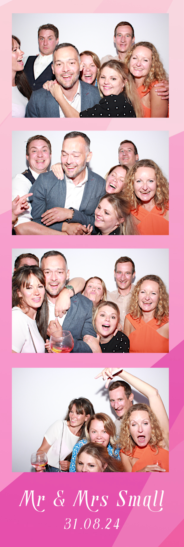 Mr & Mrs Small | View more photos from the event at gallery.thephotocabin.co.uk/u/ThePhotoCabin/Mr-Mrs-Small