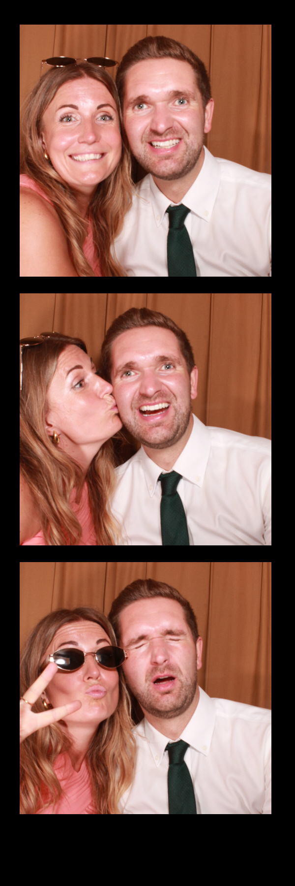 Alice & Joe's Wedding | View more photos from the event at gallery.thephotocabin.co.uk/u/ThePhotoCabin/Alice-Joes-Wedding