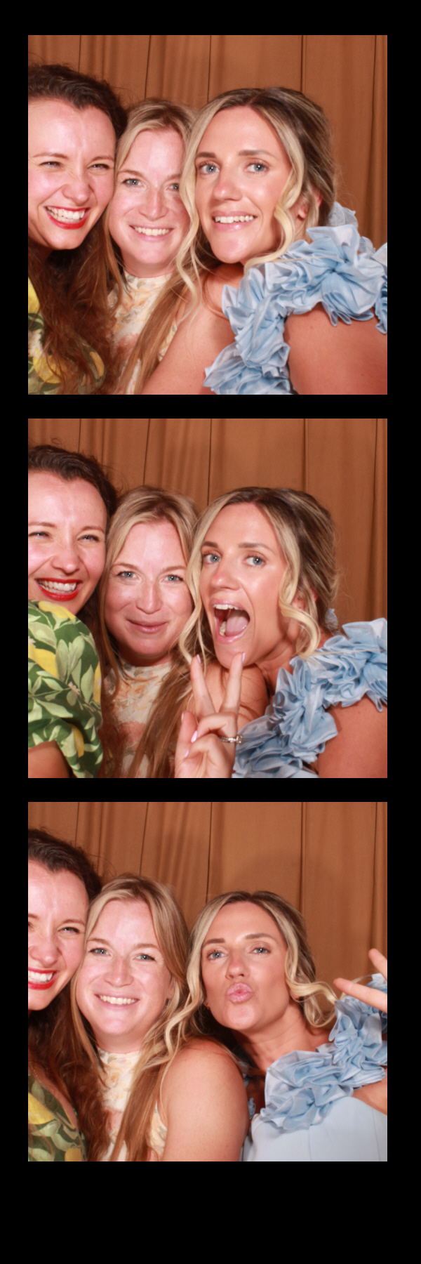 Alice & Joe's Wedding | View more photos from the event at gallery.thephotocabin.co.uk/u/ThePhotoCabin/Alice-Joes-Wedding