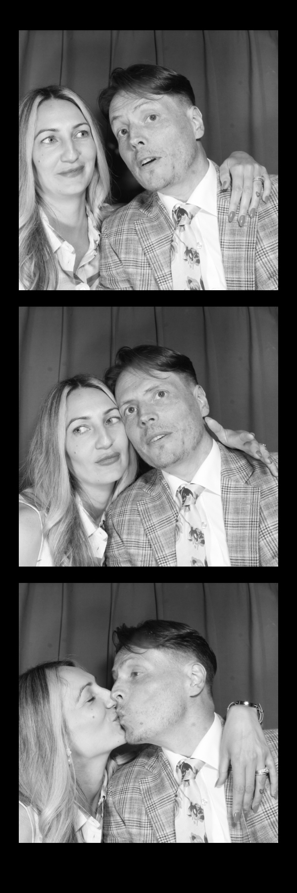 Jess & James' Wedding | View more photos from the event at gallery.thephotocabin.co.uk/u/ThePhotoCabin/Jess-James-Wedding