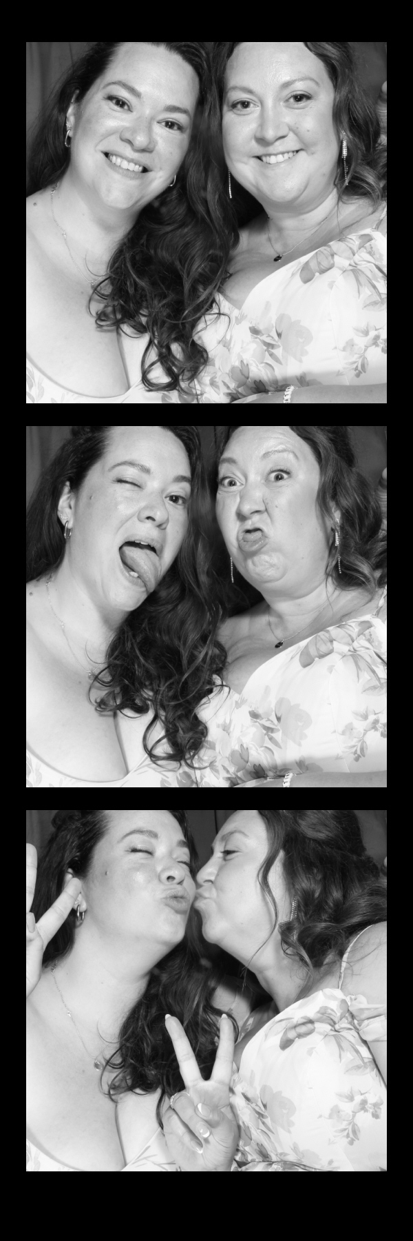 Jess & James' Wedding | View more photos from the event at gallery.thephotocabin.co.uk/u/ThePhotoCabin/Jess-James-Wedding