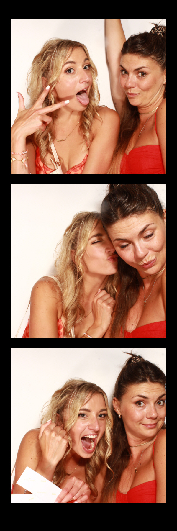 Lucy & Patrick | View more photos from the event at gallery.thephotocabin.co.uk/u/ThePhotoCabin/Lucy-Patrick