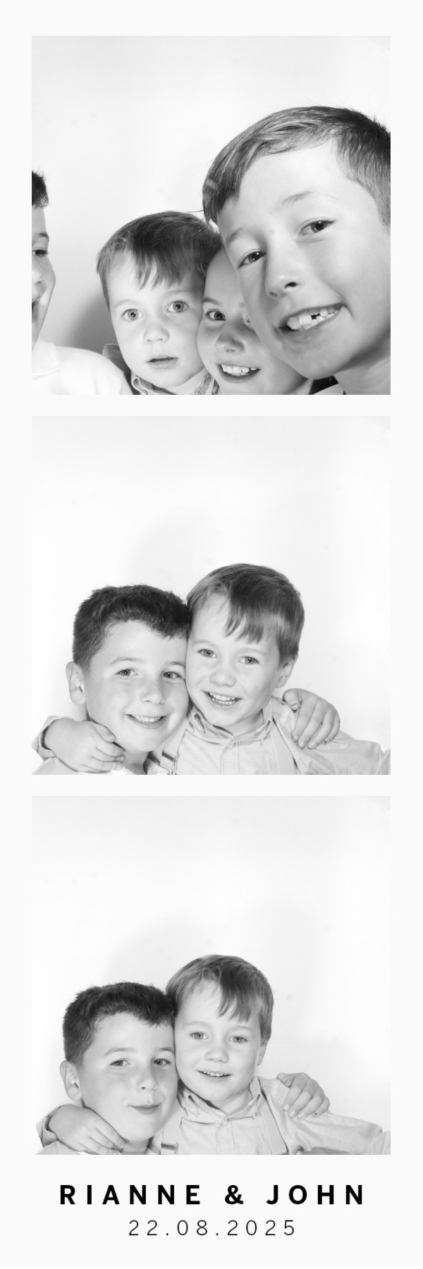 Rianne & John's Wedding | View more photos from the event at gallery.thephotocabin.co.uk/u/ThePhotoCabin/Rianne-Johns-Wedding