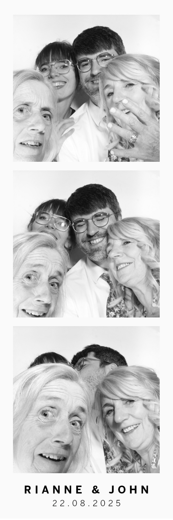 Rianne & John's Wedding | View more photos from the event at gallery.thephotocabin.co.uk/u/ThePhotoCabin/Rianne-Johns-Wedding