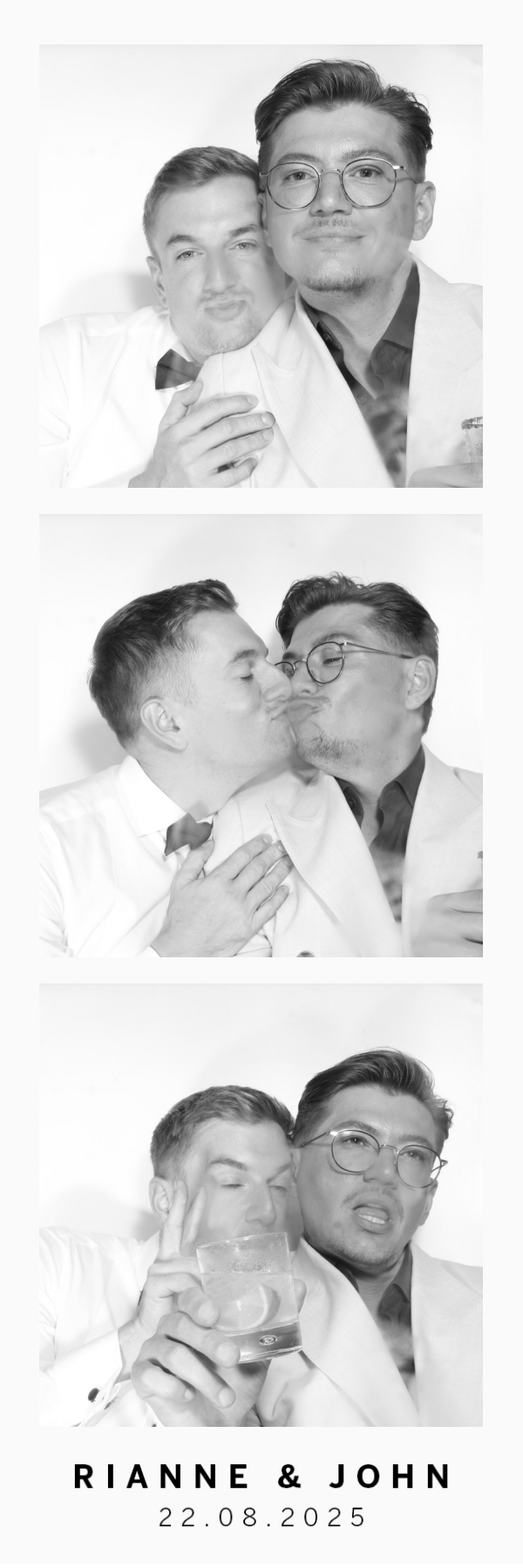 Rianne & John's Wedding | View more photos from the event at gallery.thephotocabin.co.uk/u/ThePhotoCabin/Rianne-Johns-Wedding