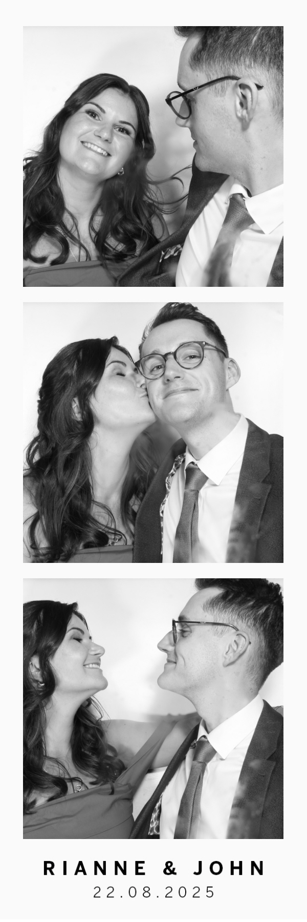 Rianne & John's Wedding | View more photos from the event at gallery.thephotocabin.co.uk/u/ThePhotoCabin/Rianne-Johns-Wedding