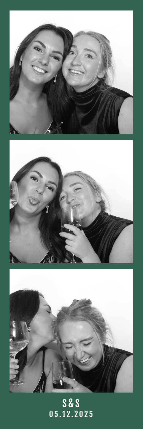 Sophie & Sophie's Wedding | View more photos from the event at gallery.thephotocabin.co.uk/u/ThePhotoCabin/Sophie-Sophies-Wedding