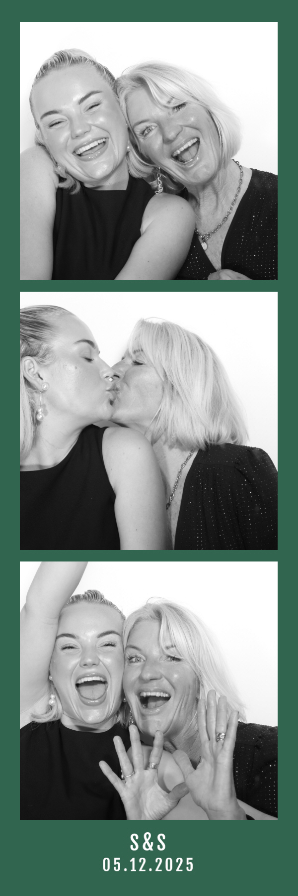 Sophie & Sophie's Wedding | View more photos from the event at gallery.thephotocabin.co.uk/u/ThePhotoCabin/Sophie-Sophies-Wedding