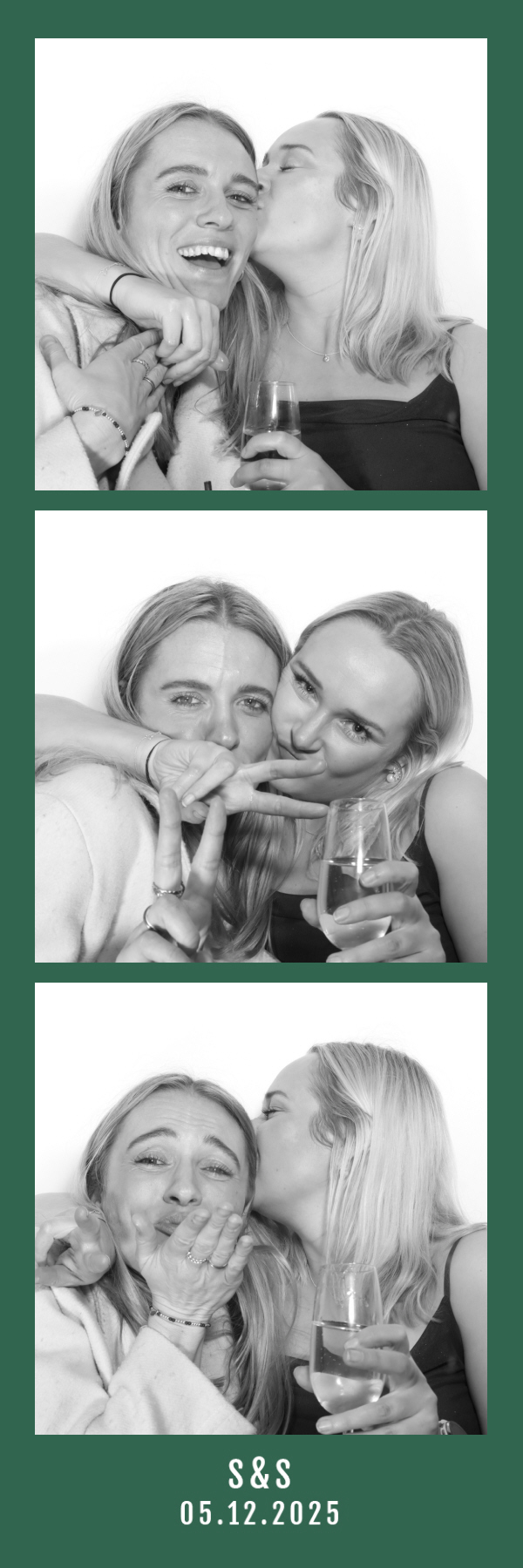 Sophie & Sophie's Wedding | View more photos from the event at gallery.thephotocabin.co.uk/u/ThePhotoCabin/Sophie-Sophies-Wedding