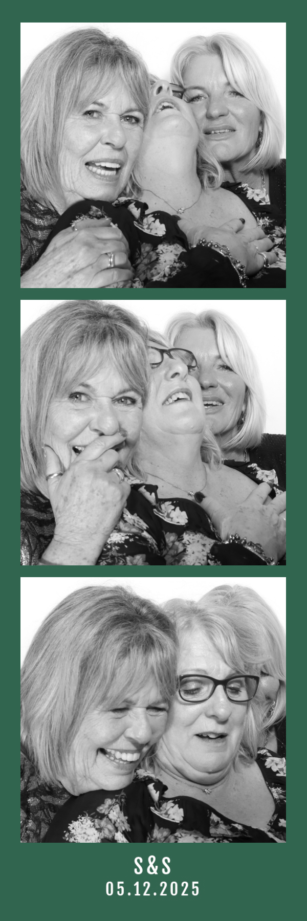 Sophie & Sophie's Wedding | View more photos from the event at gallery.thephotocabin.co.uk/u/ThePhotoCabin/Sophie-Sophies-Wedding