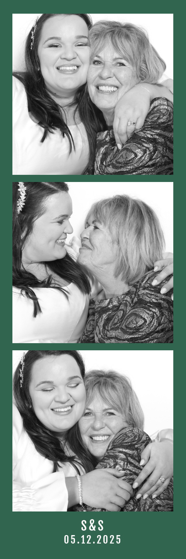 Sophie & Sophie's Wedding | View more photos from the event at gallery.thephotocabin.co.uk/u/ThePhotoCabin/Sophie-Sophies-Wedding